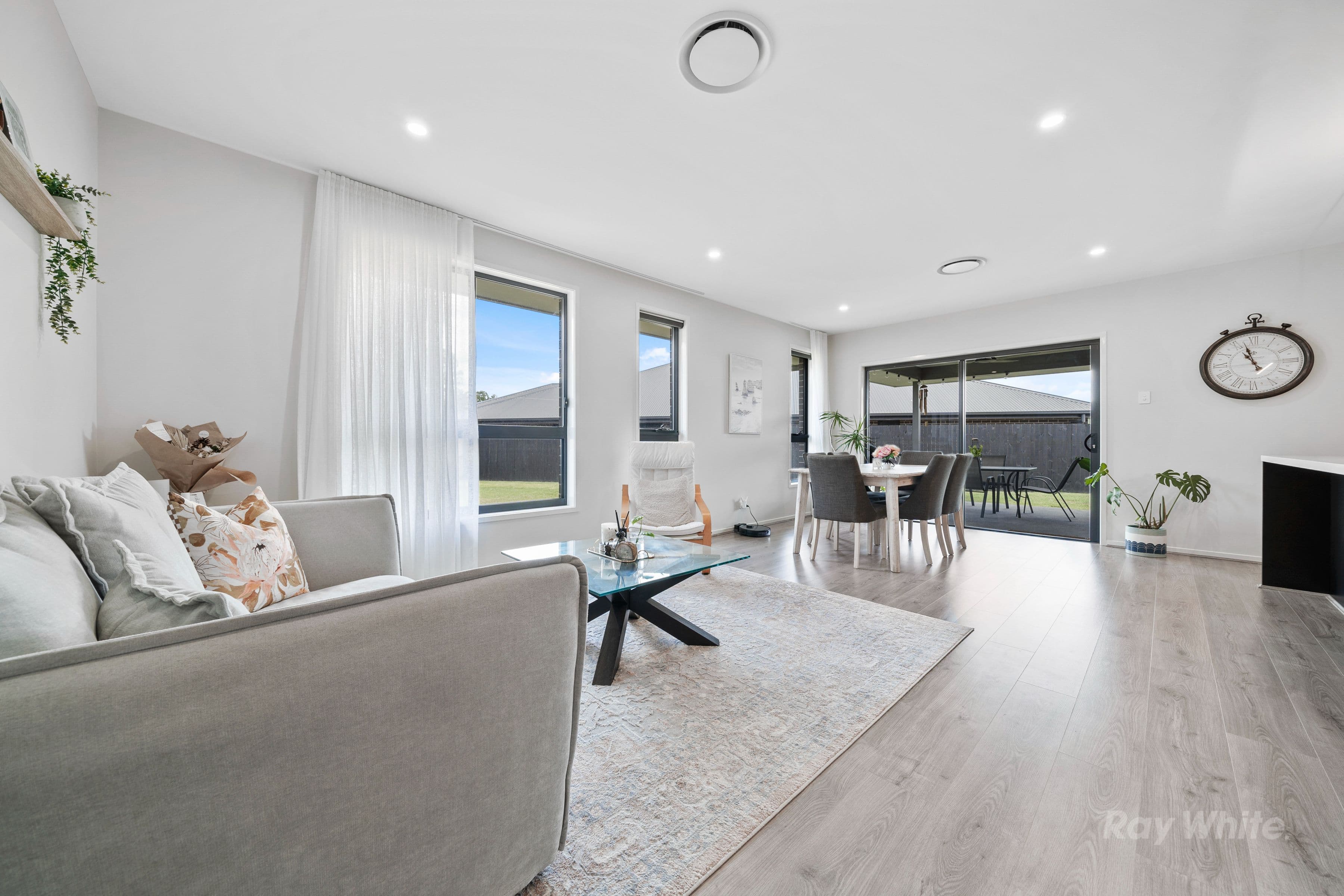 62 Hedge Lane, Greenbank QLD 4124, Greenbank - Thumbnail 6