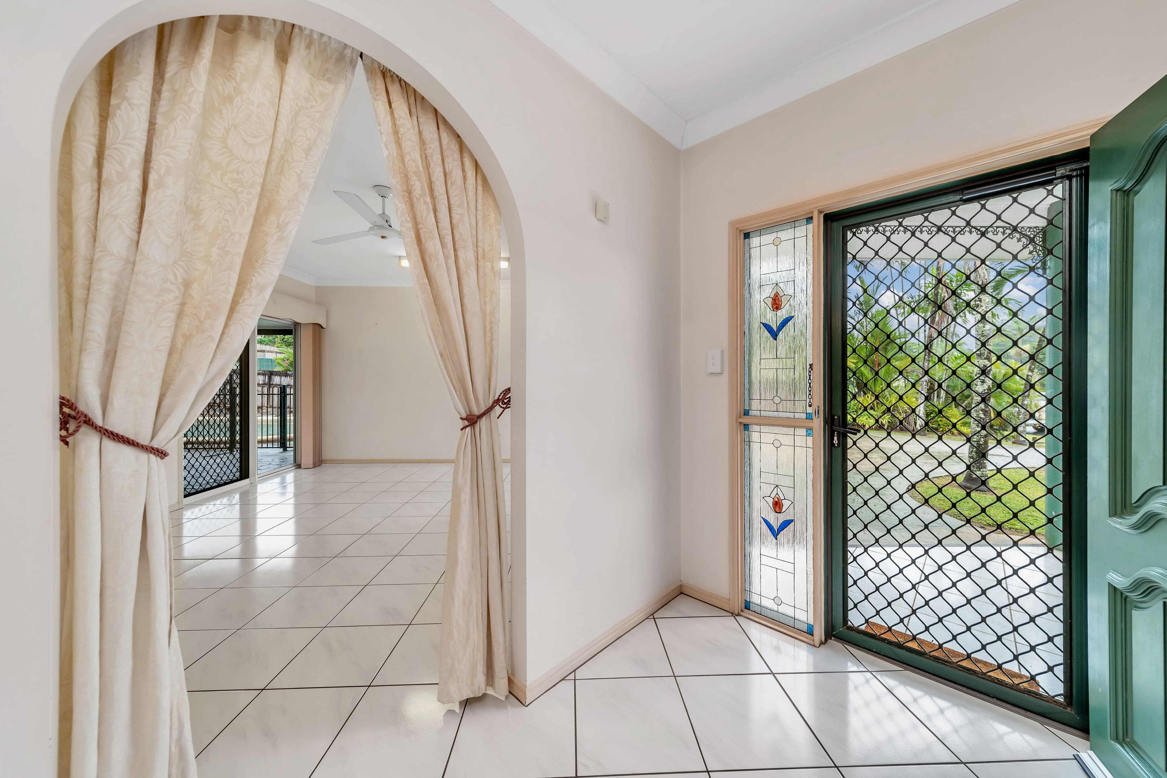 232 Robert Road, Bentley Park QLD 4869, Bentley Park - Thumbnail 4