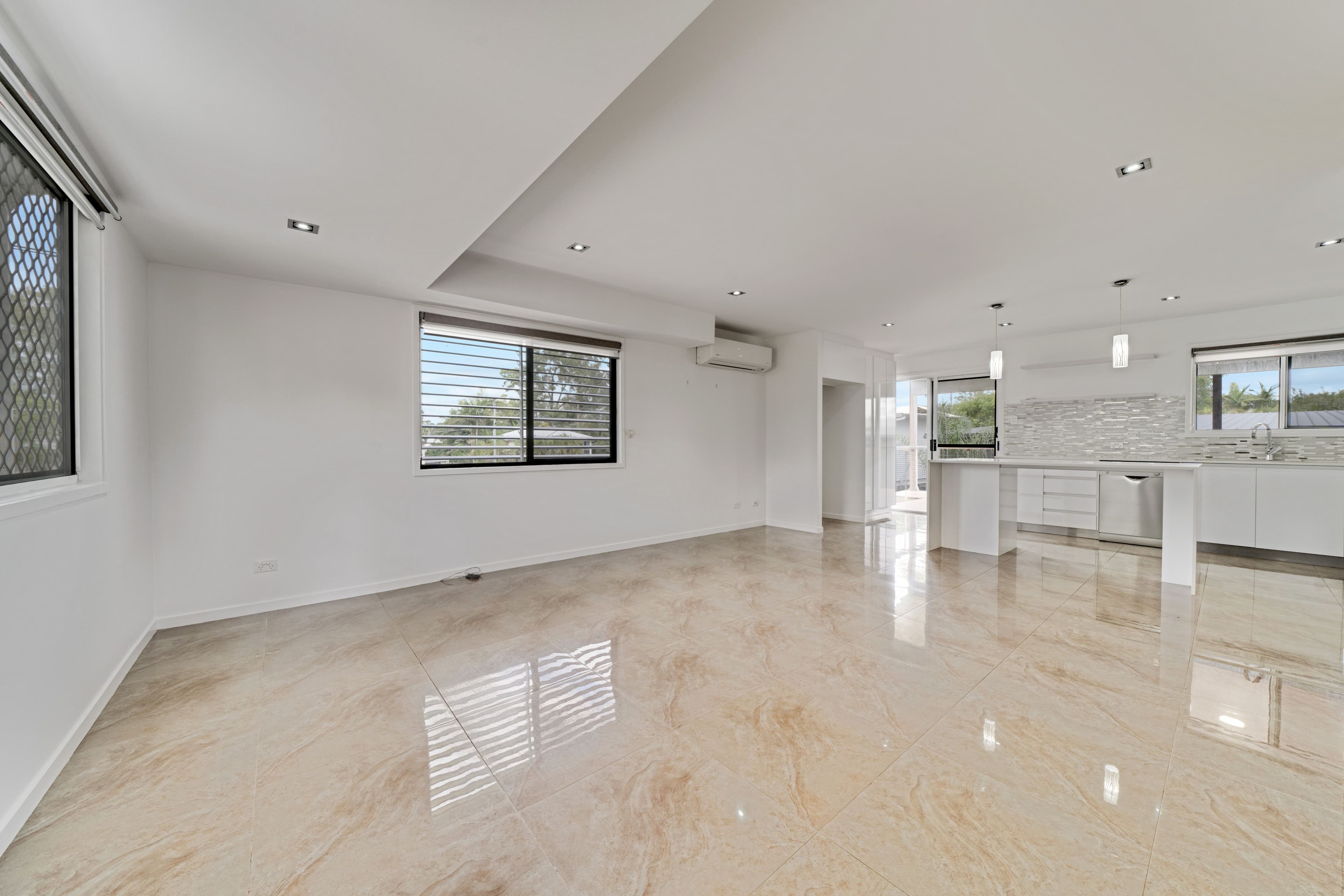 23 Surman Street, Loganlea QLD 4131, Loganlea - Thumbnail 3