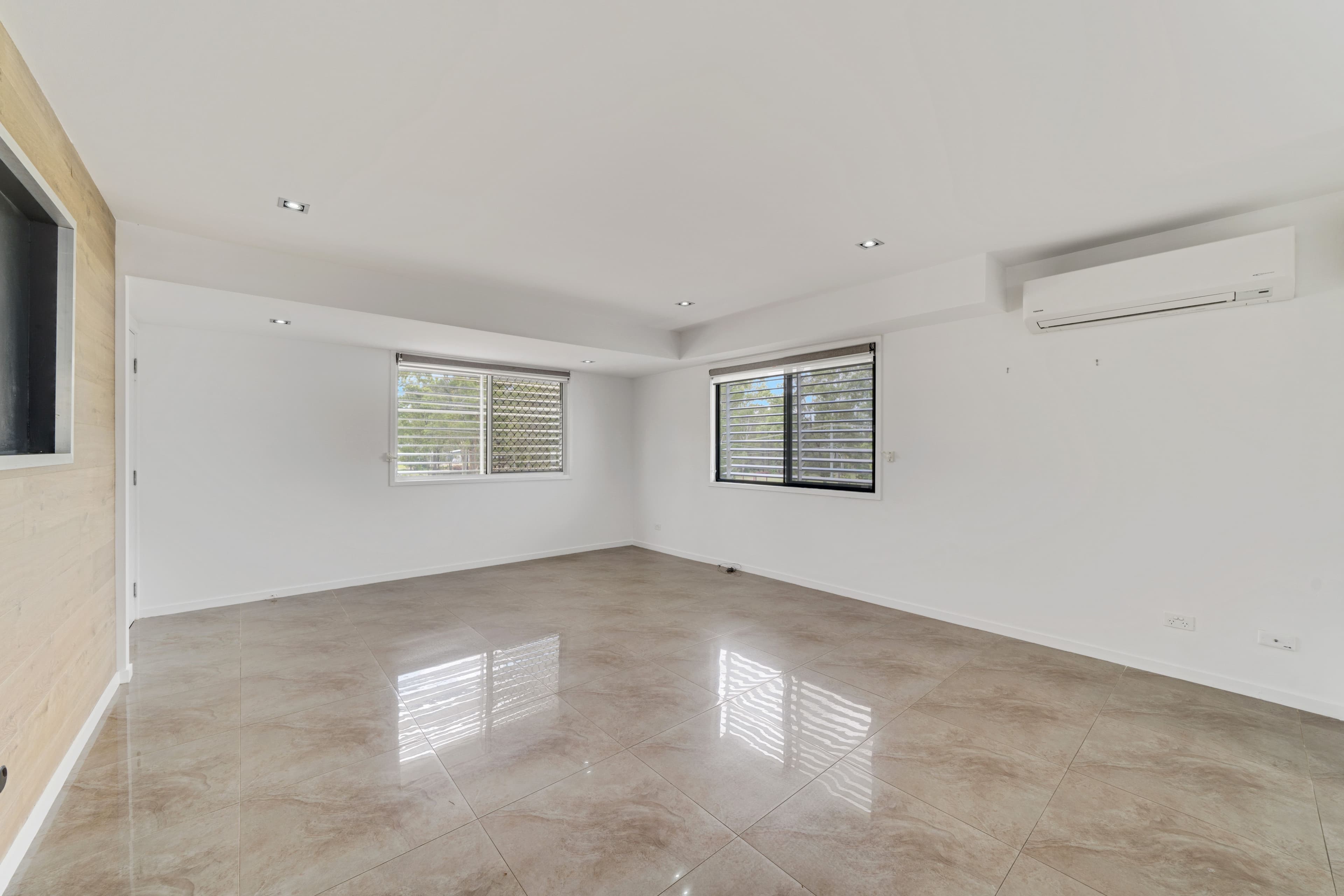 23 Surman Street, Loganlea QLD 4131, Loganlea - Thumbnail 4