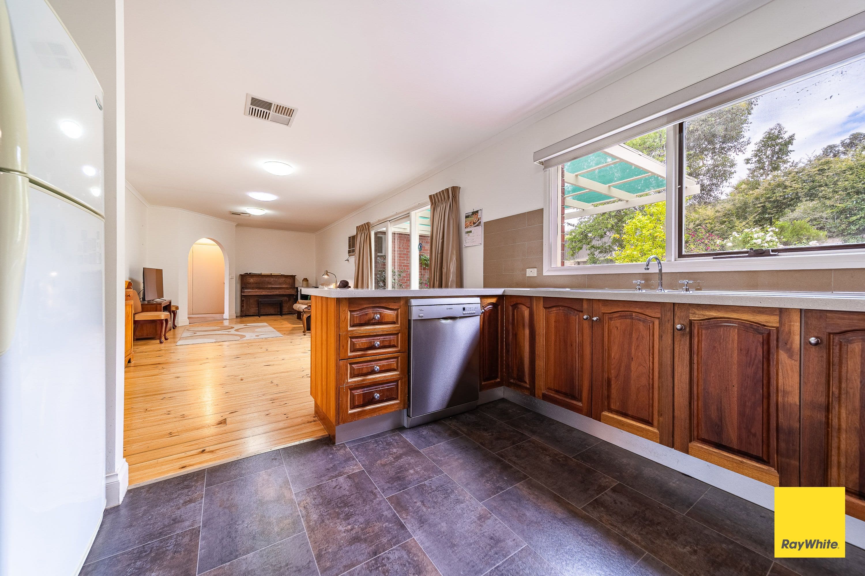 9 Hillary Court, Strathdale VIC 3550, Strathdale - Thumbnail 5
