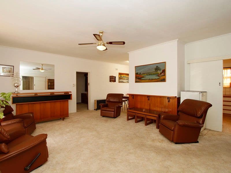 21 Hobart Road, HENLEY BEACH SOUTH SA 5022, Henley Beach South - Thumbnail 8