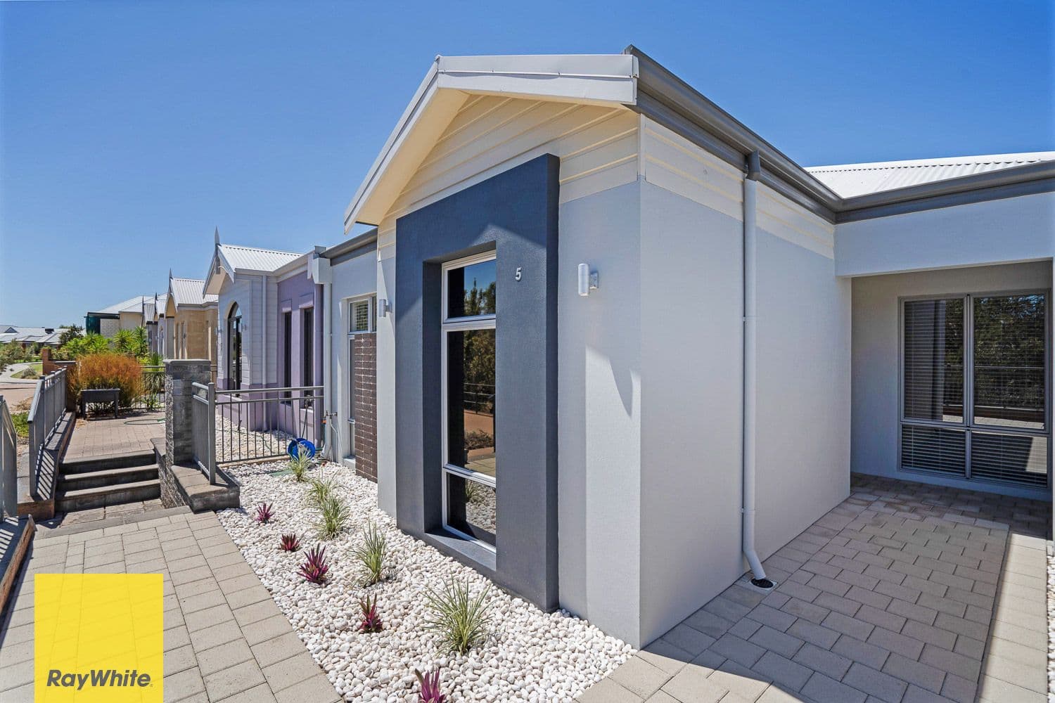 5 Yelnia Way, Ellenbrook WA 6069, Ellenbrook - Thumbnail 4