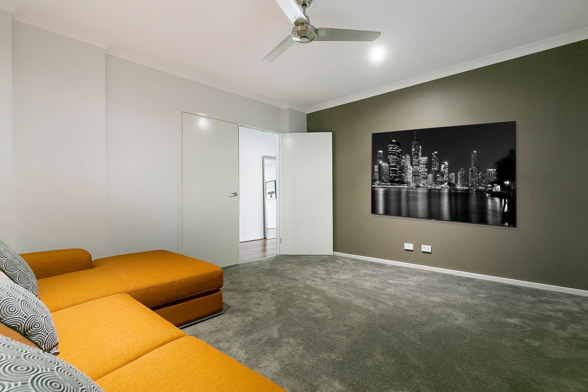 11 Paterson Street, North Lakes QLD 4509, North Lakes - Thumbnail 8