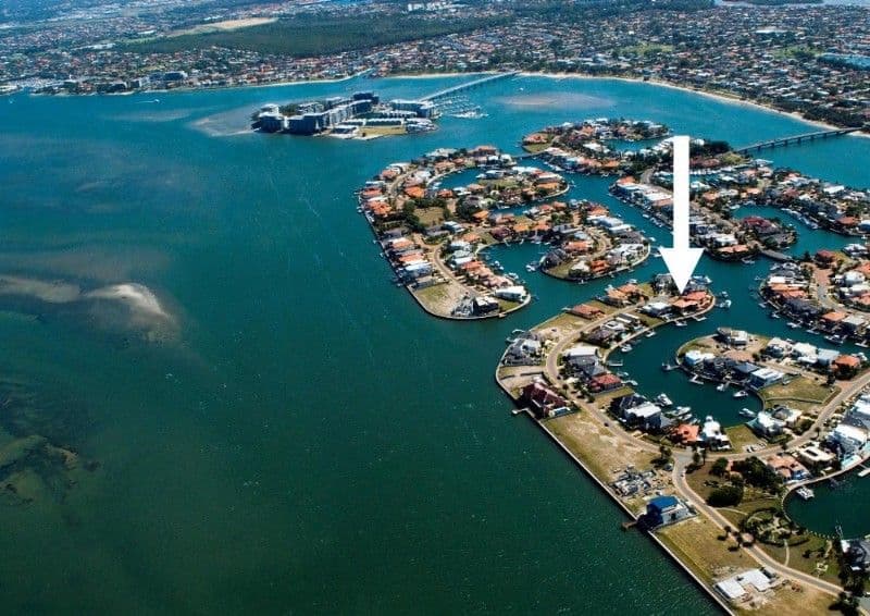47 King Charles Drive, PARADISE POINT QLD 4216, Paradise Point - Thumbnail 6