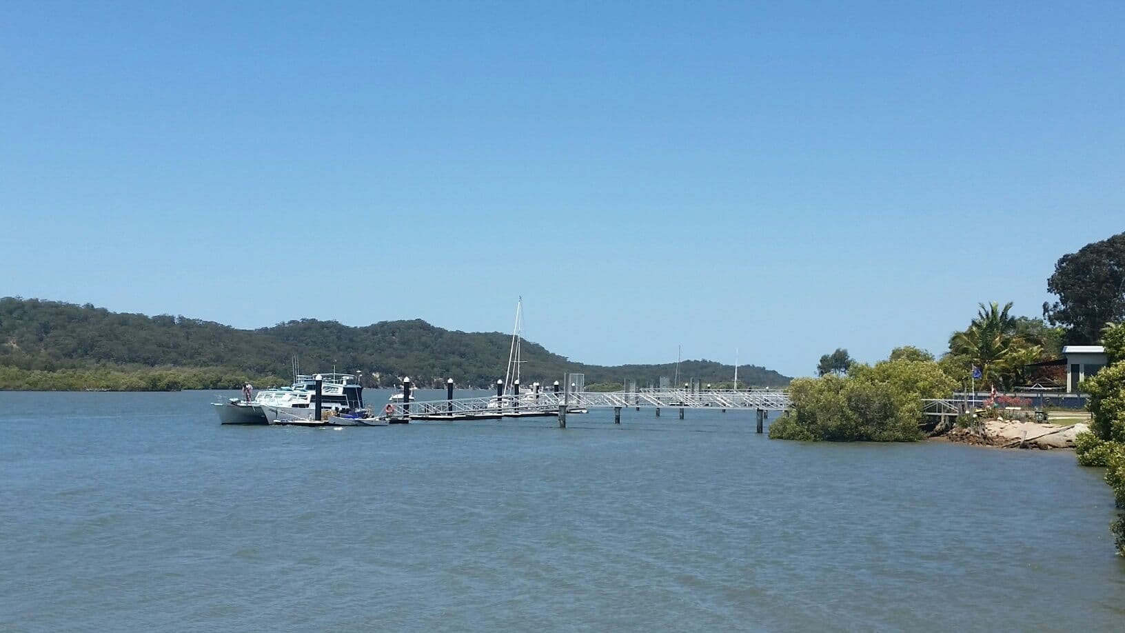 14 Stuart Street, Russell Island QLD 4184, Russell Island - Thumbnail 4