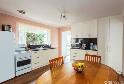 7 Cabot Street, Acton, Acton - Image 1
