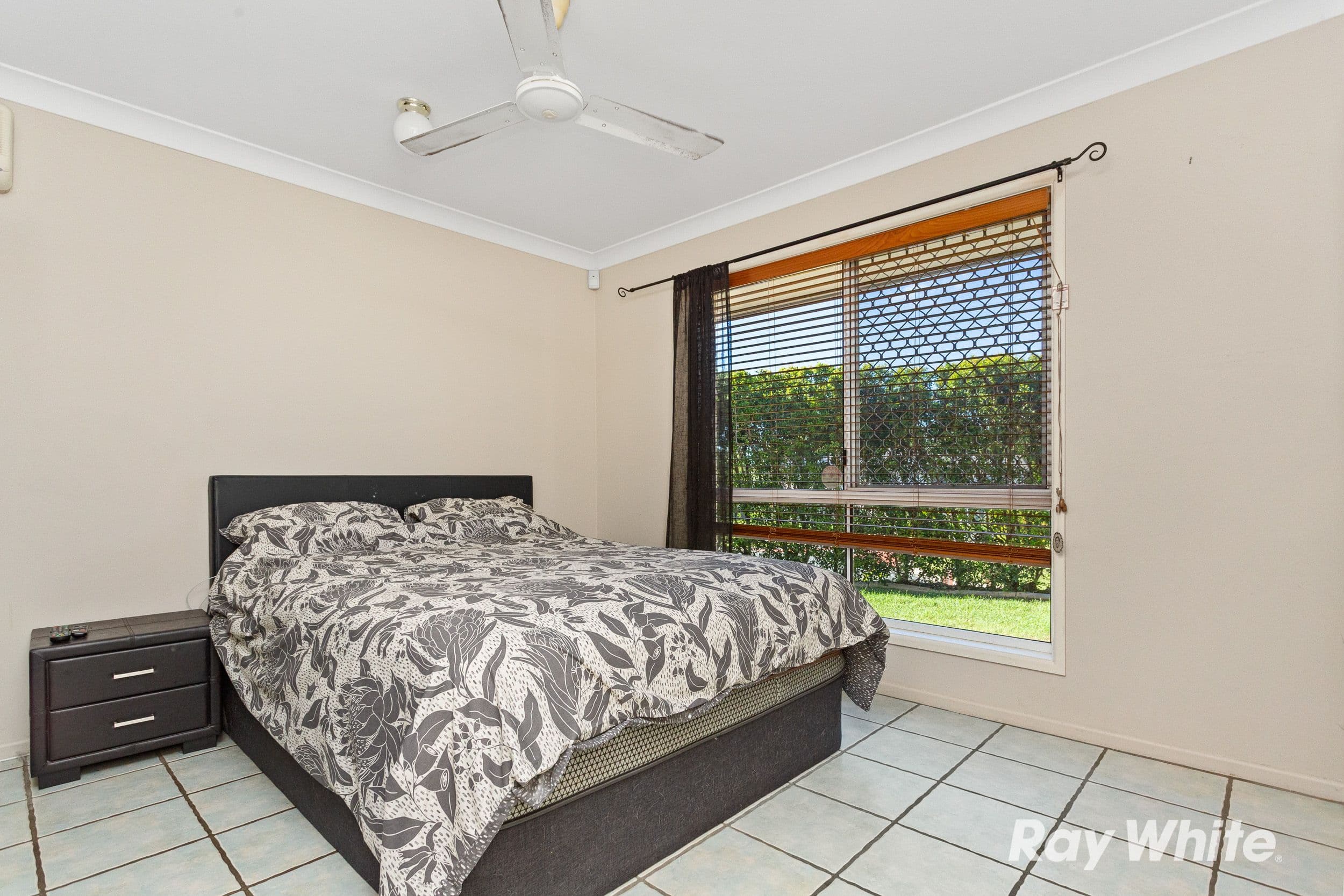 1 Riseborough Crescent, Crestmead QLD 4132, Crestmead - Thumbnail 8