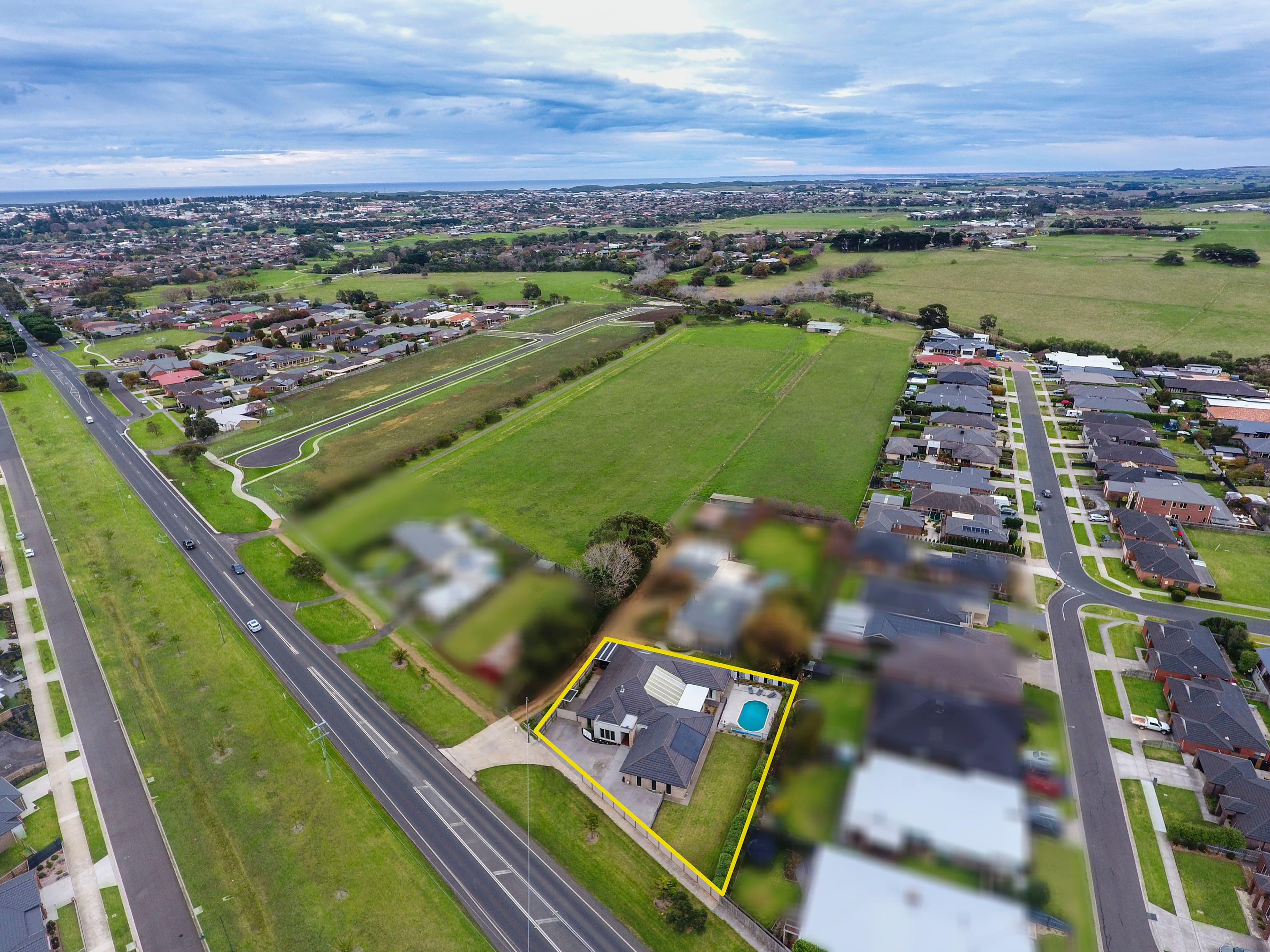 175 Mortlake Road, Warrnambool VIC 3280, Warrnambool - Thumbnail 2