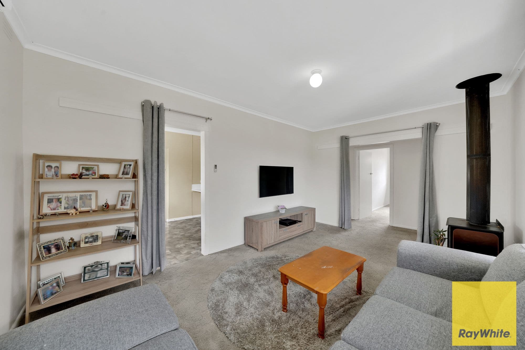 9 Swan Street, Melton VIC 3337, Melton - Thumbnail 4
