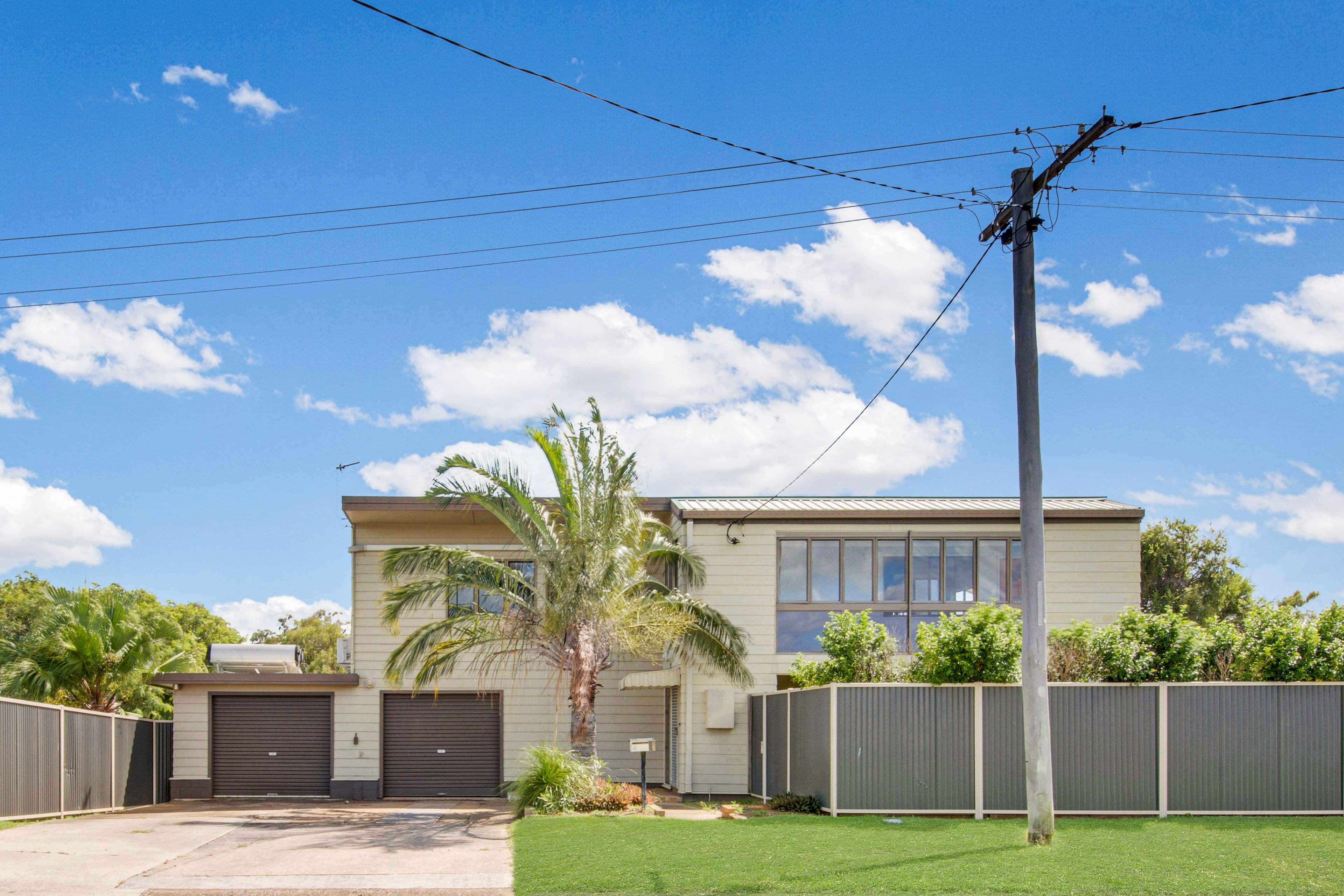 4 Hetherington Street, West Gladstone QLD 4680, West Gladstone - Image 1