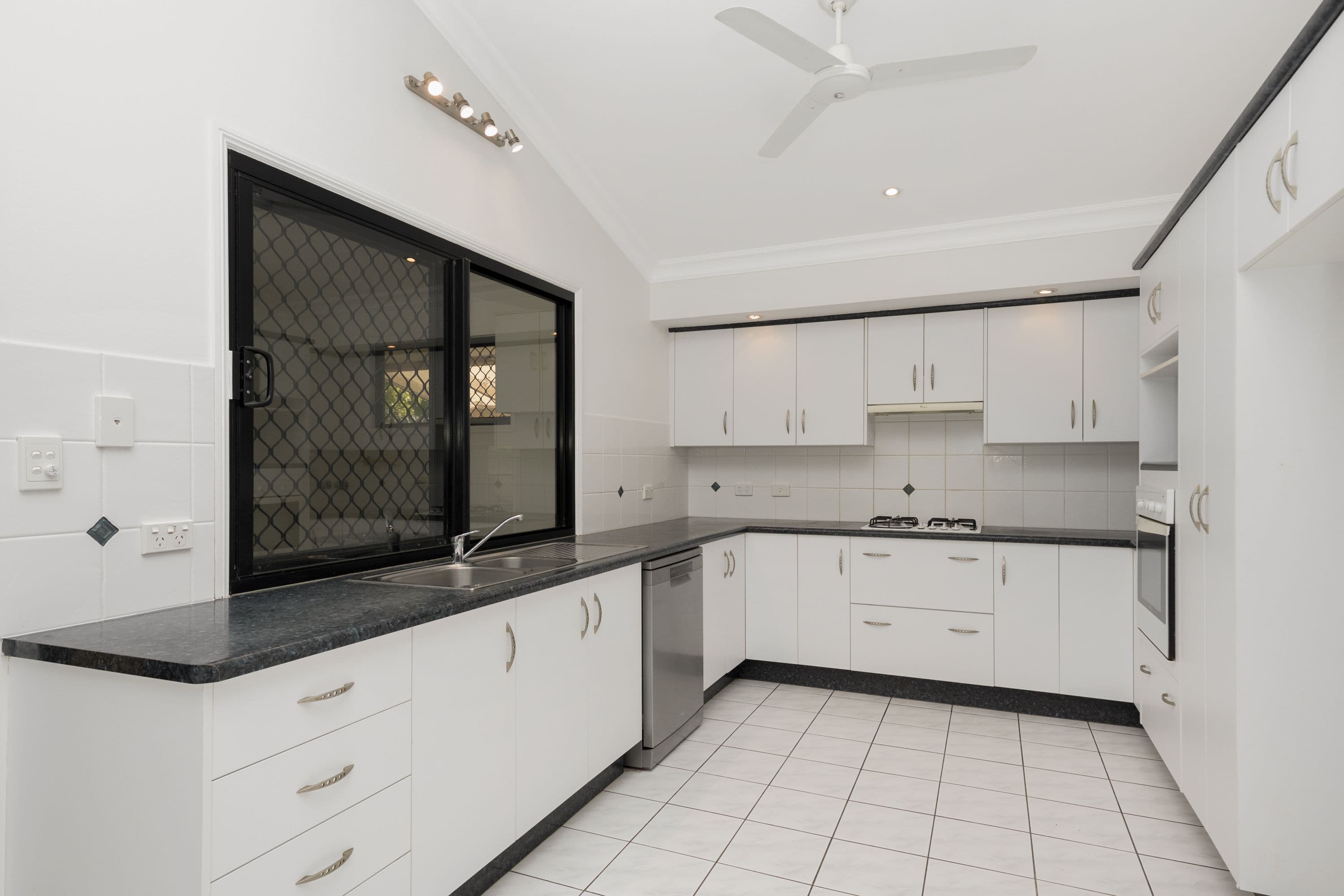 3 Ashburton Place, Douglas QLD 4814, Douglas - Thumbnail 3