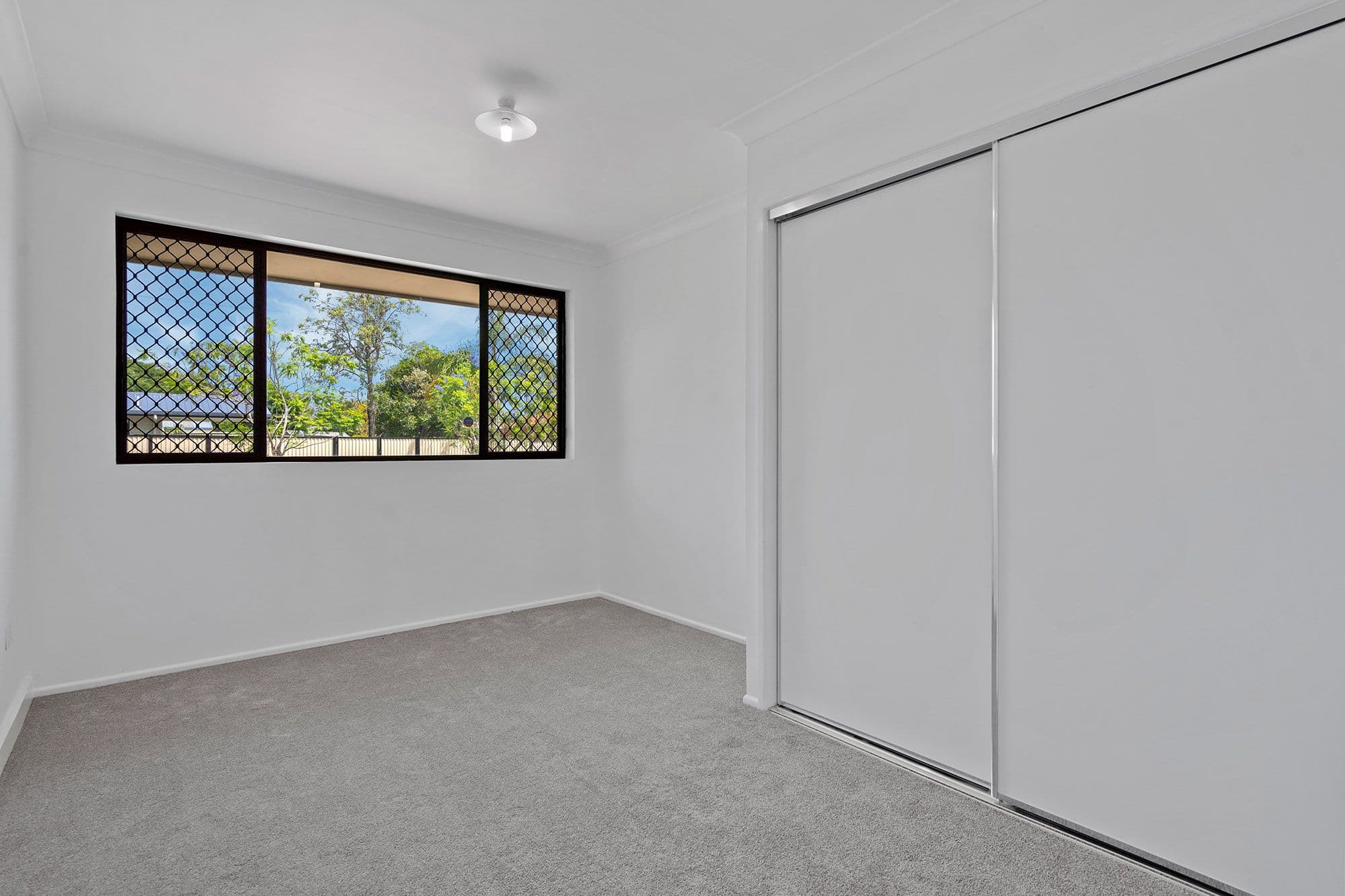 1 Hanlon Street, Tanah Merah QLD 4128, Tanah Merah - Thumbnail 7