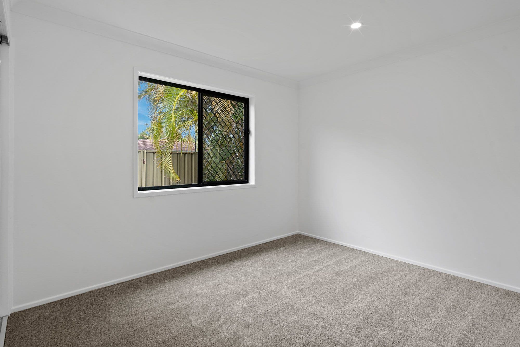 1 Hanlon Street, Tanah Merah QLD 4128, Tanah Merah - Thumbnail 8