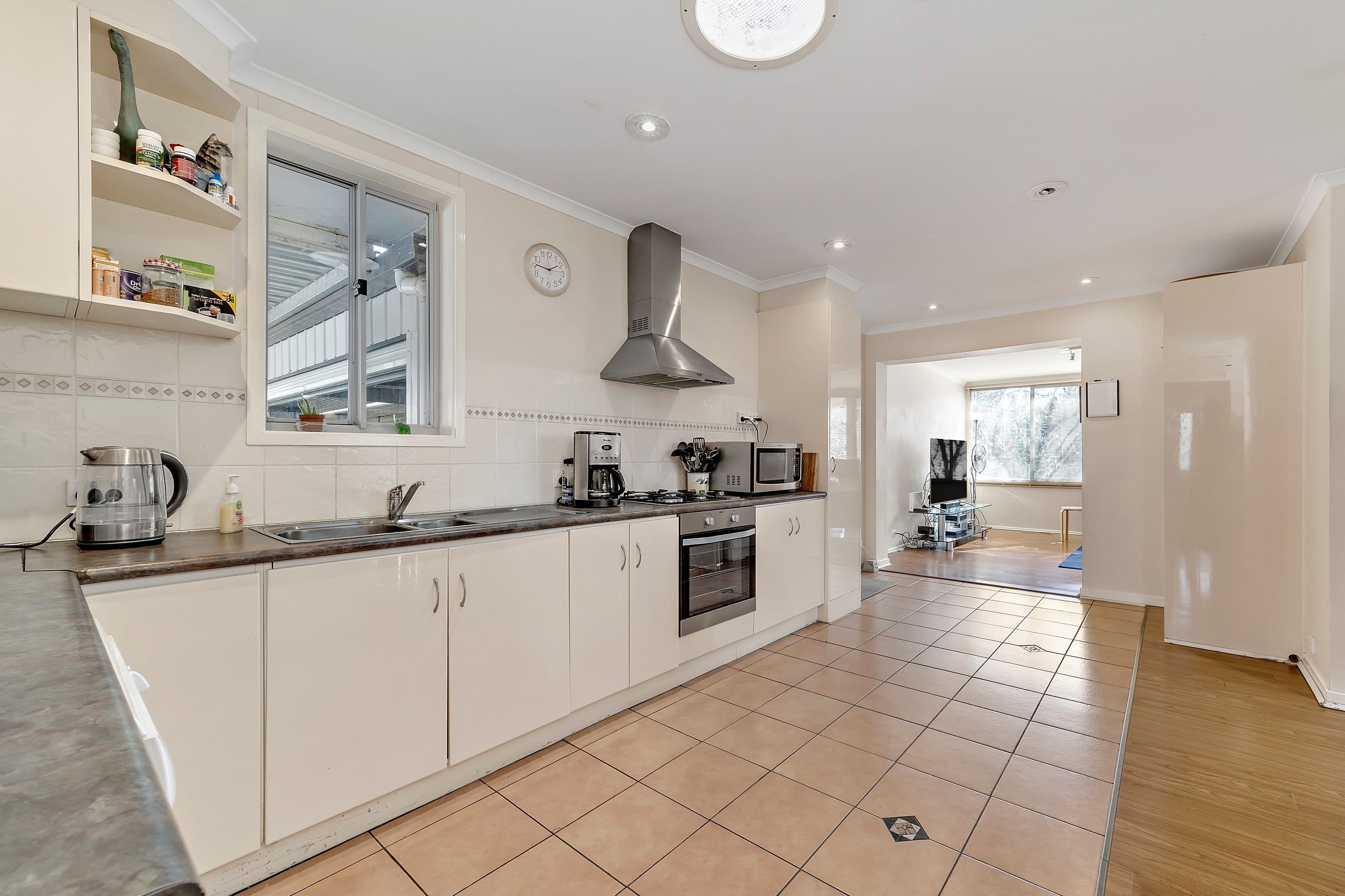 34 Lindrum Crescent, Holt ACT 2615, Holt - Thumbnail 4