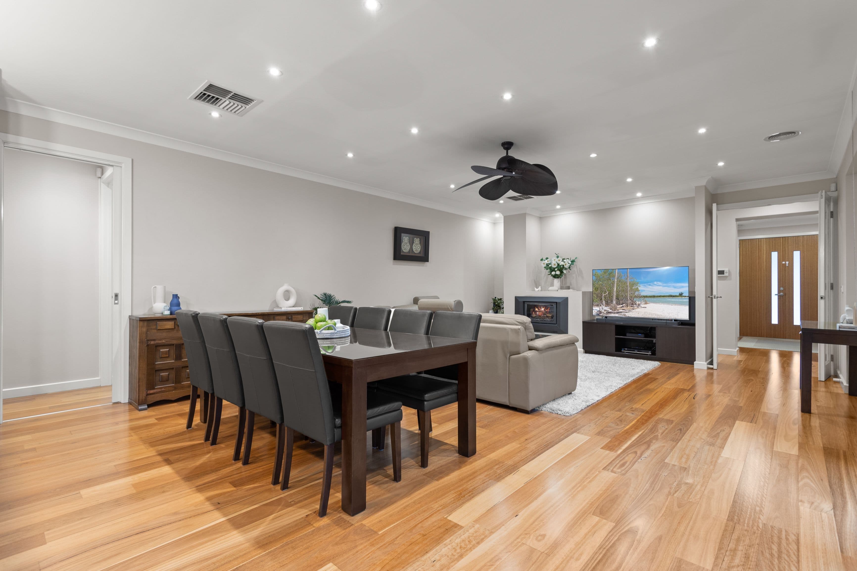 4 Riordan Crescent, Mernda VIC 3754, Mernda - Thumbnail 8