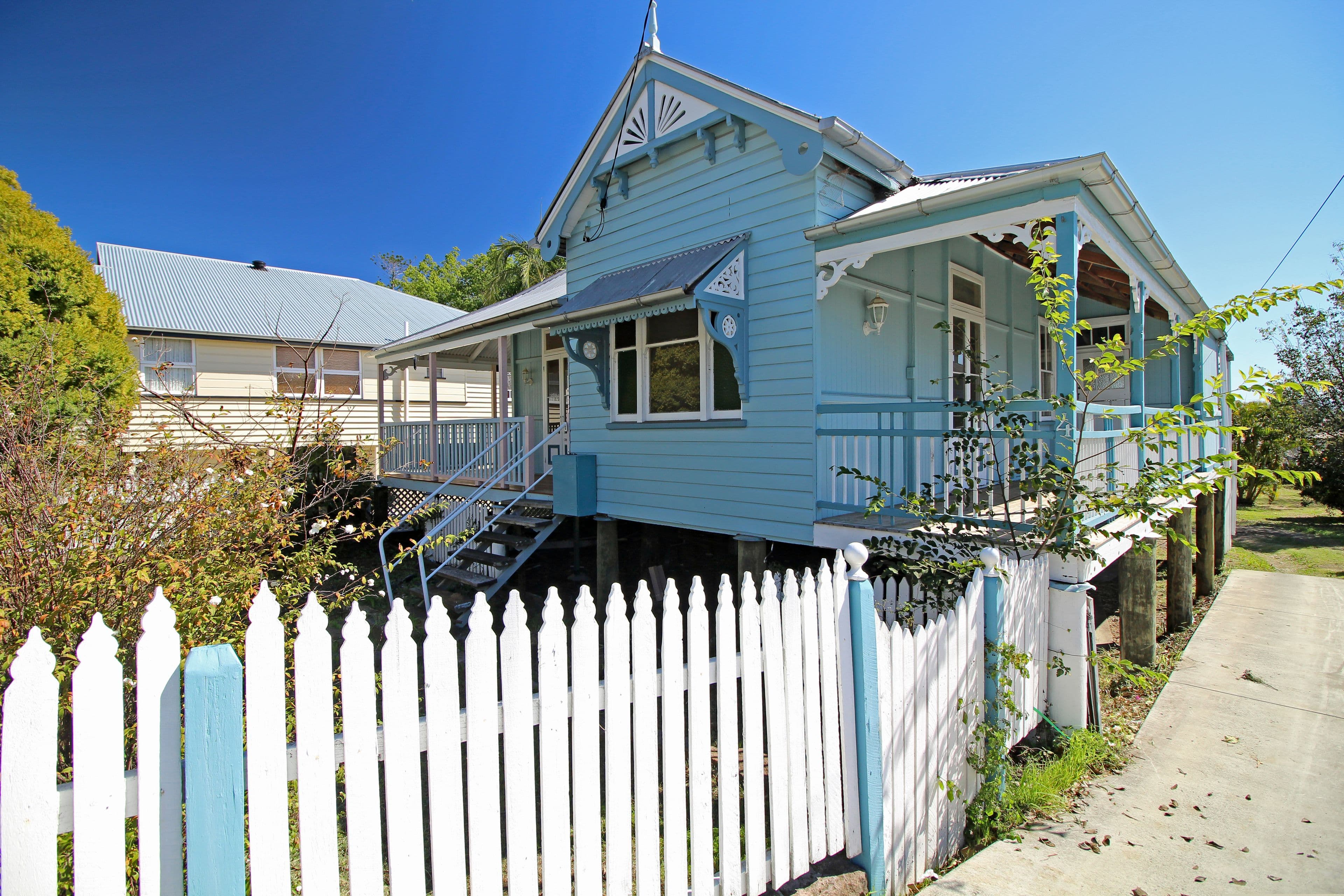 4 Brisbane Road, East Ipswich QLD 4305, East Ipswich - Image 1