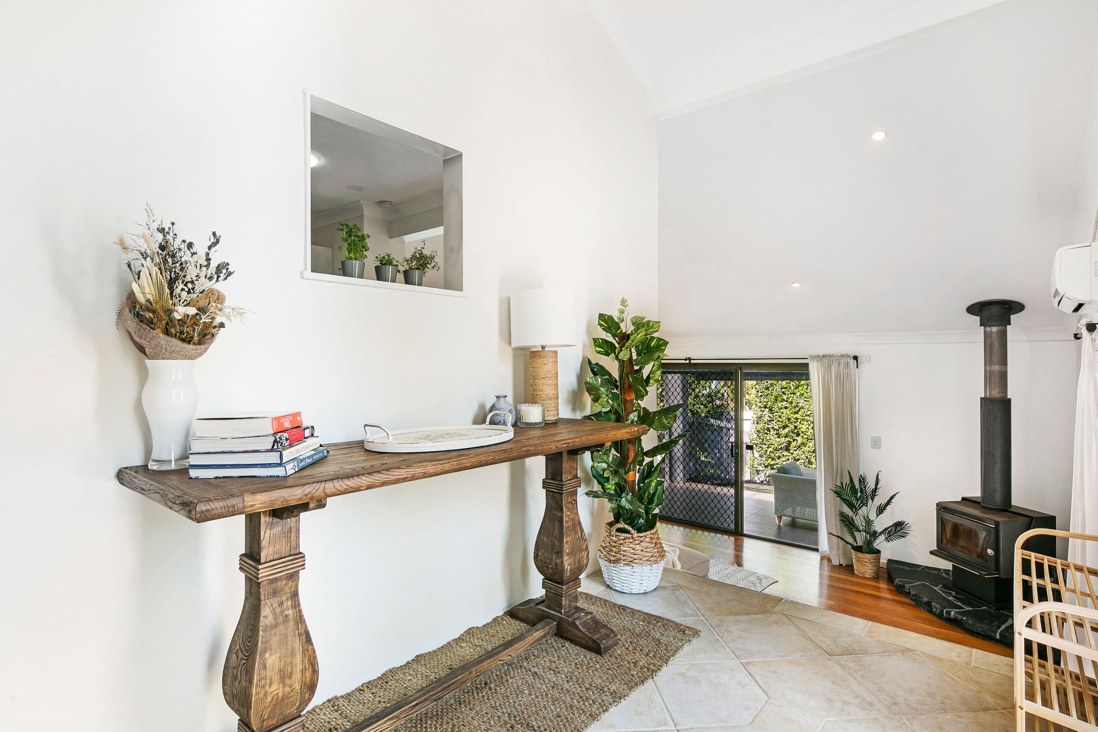 28 Beauty Point Drive, Robina QLD 4226, Robina - Thumbnail 2