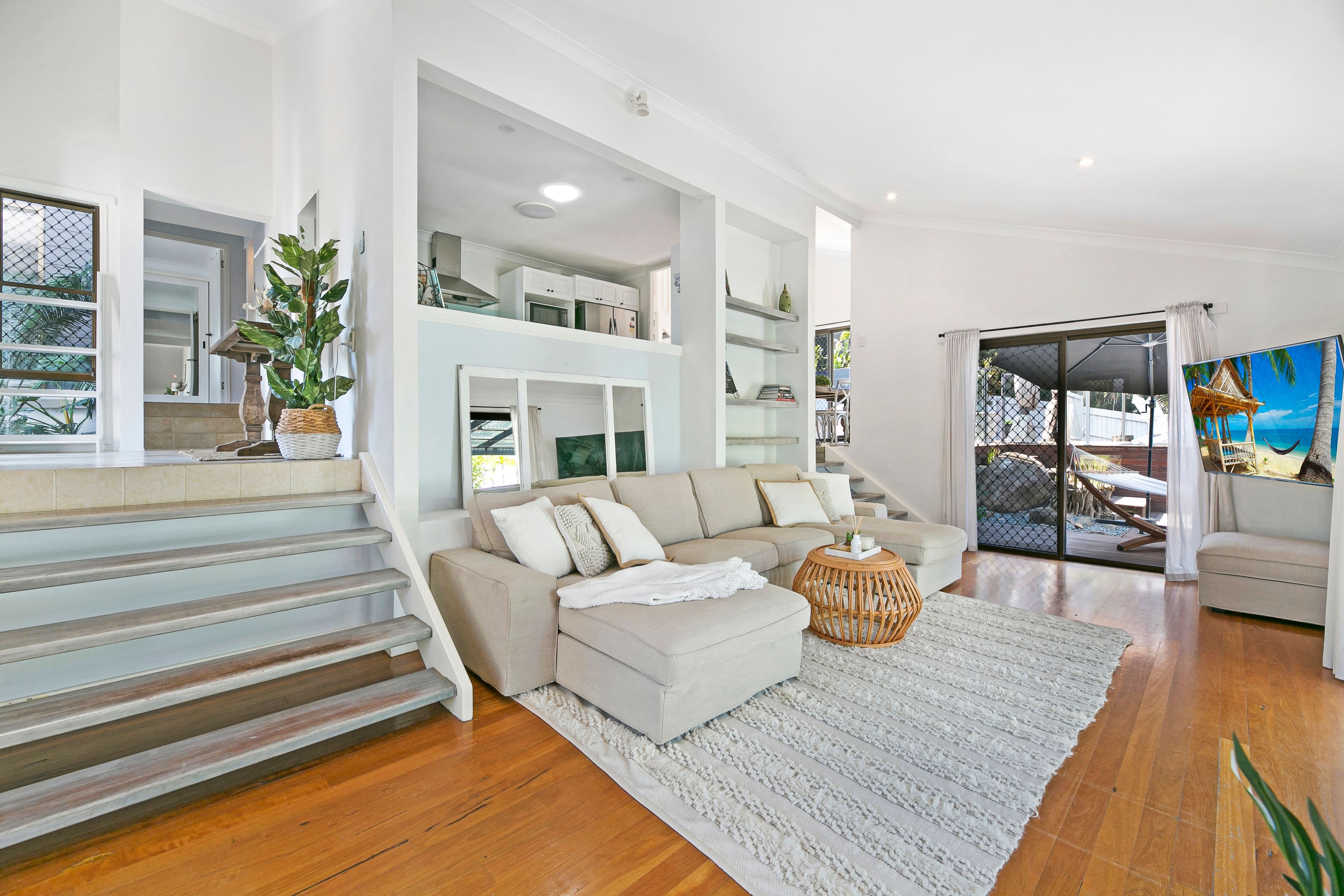 28 Beauty Point Drive, Robina QLD 4226, Robina - Thumbnail 3