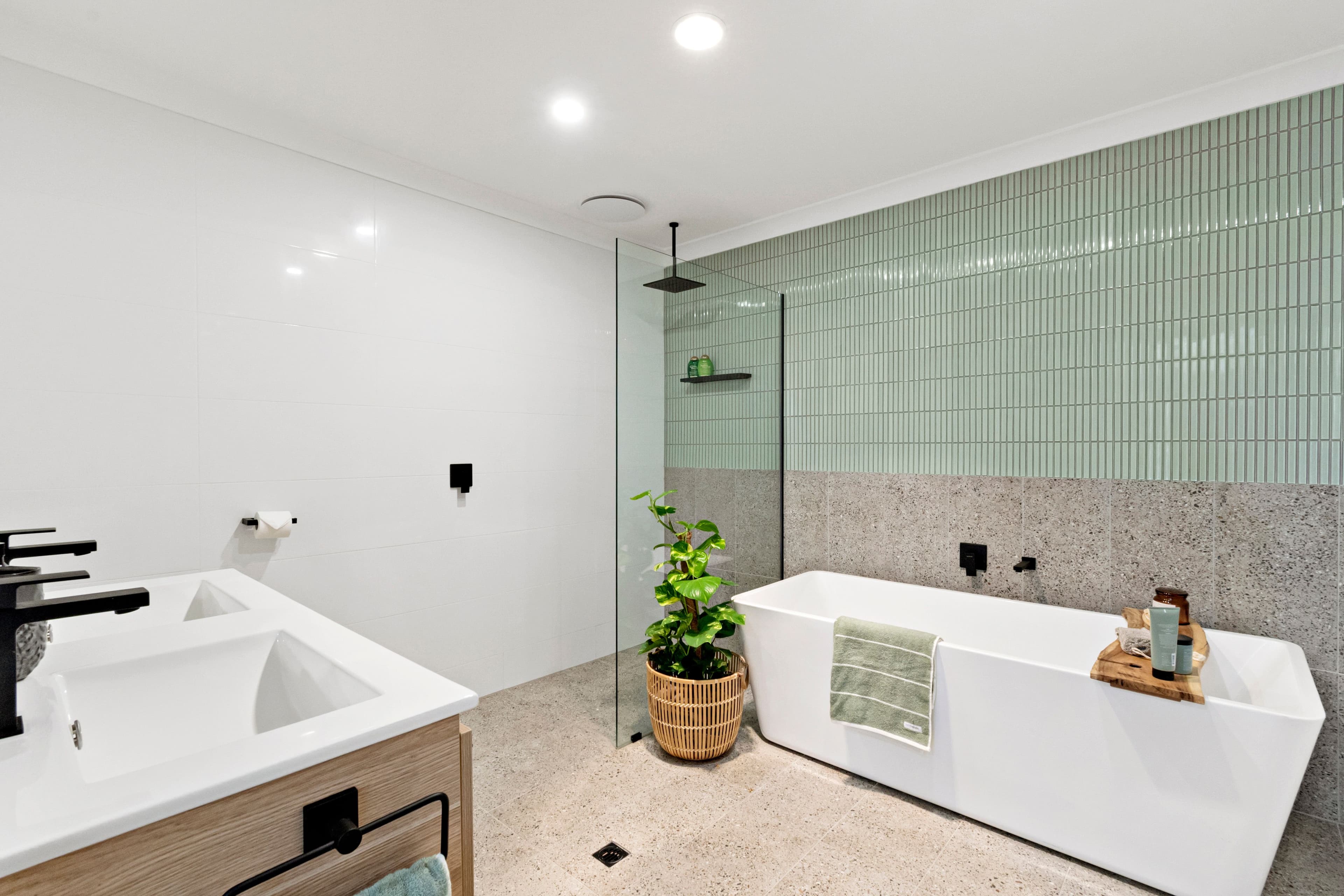 4 Cochrane Avenue, Reynella SA 5161, Reynella - Thumbnail 8