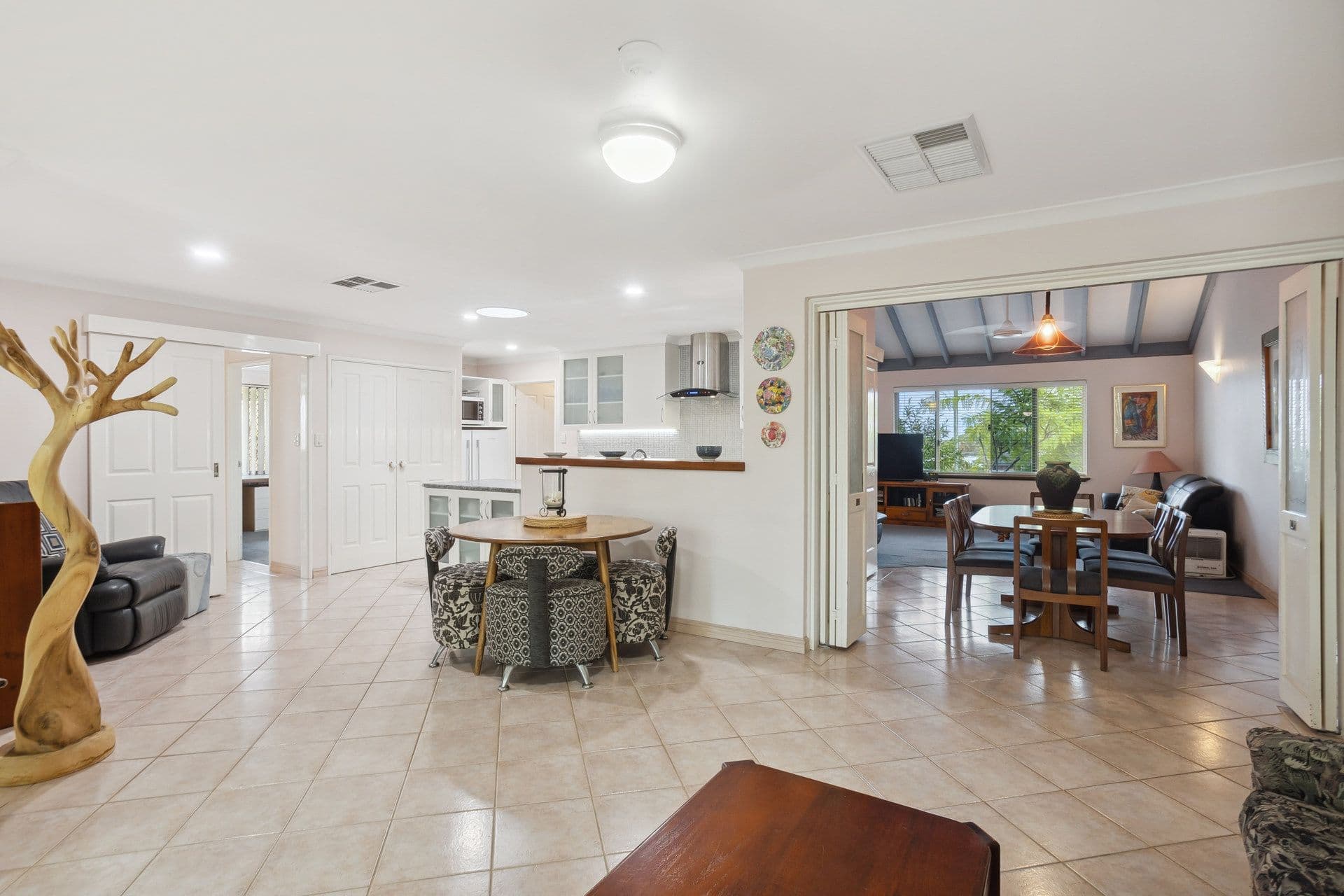 75 Tifera Circle, Kallaroo WA 6025, Kallaroo - Thumbnail 6