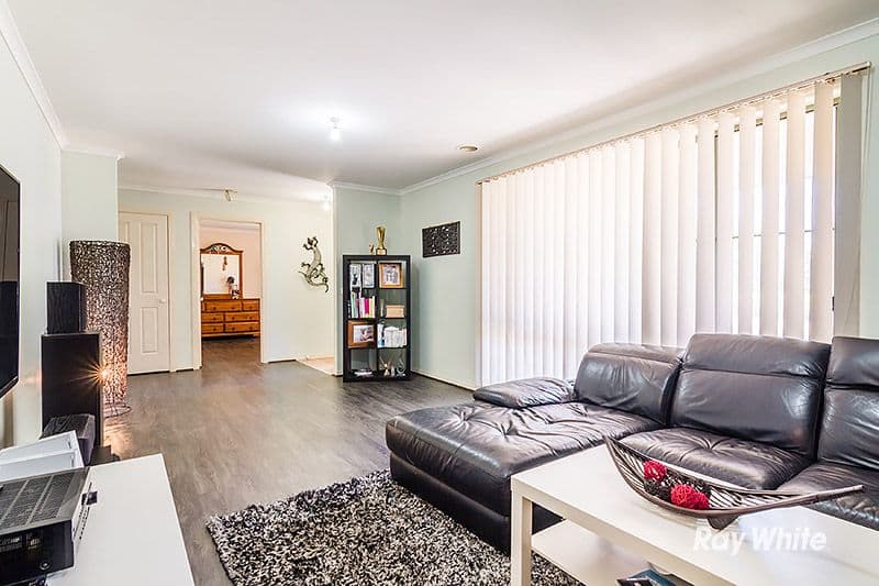 91 Raisell Road, Cranbourne West VIC 3977, Cranbourne West - Thumbnail 3