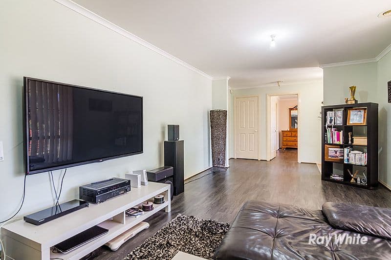 91 Raisell Road, Cranbourne West VIC 3977, Cranbourne West - Thumbnail 4