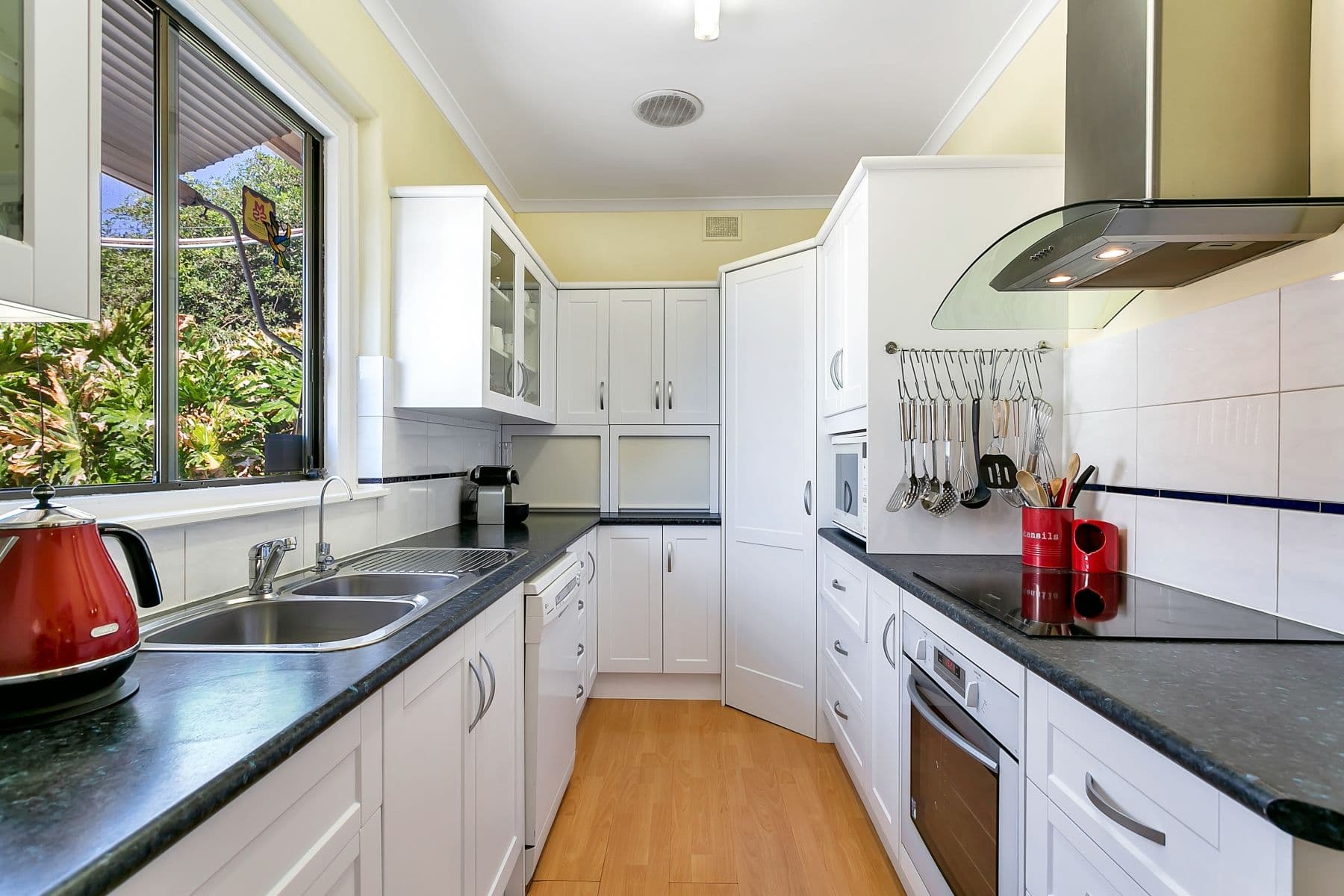 10 Lindley Avenue, Warradale SA 5046, Warradale - Thumbnail 2