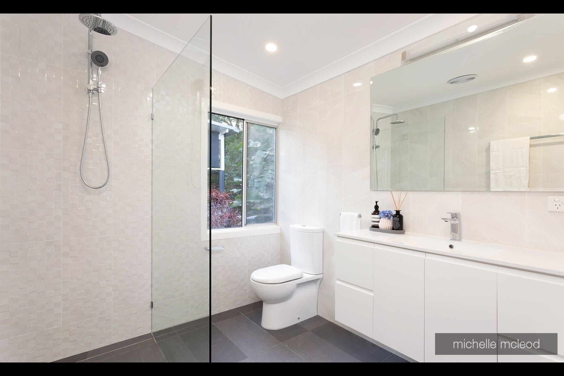 25 Equinox Street, Taringa QLD 4068, Taringa - Thumbnail 8