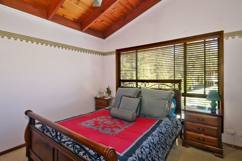 20 Old Belmont Road, BELMONT NORTH NSW 2280, Belmont North - Thumbnail 5