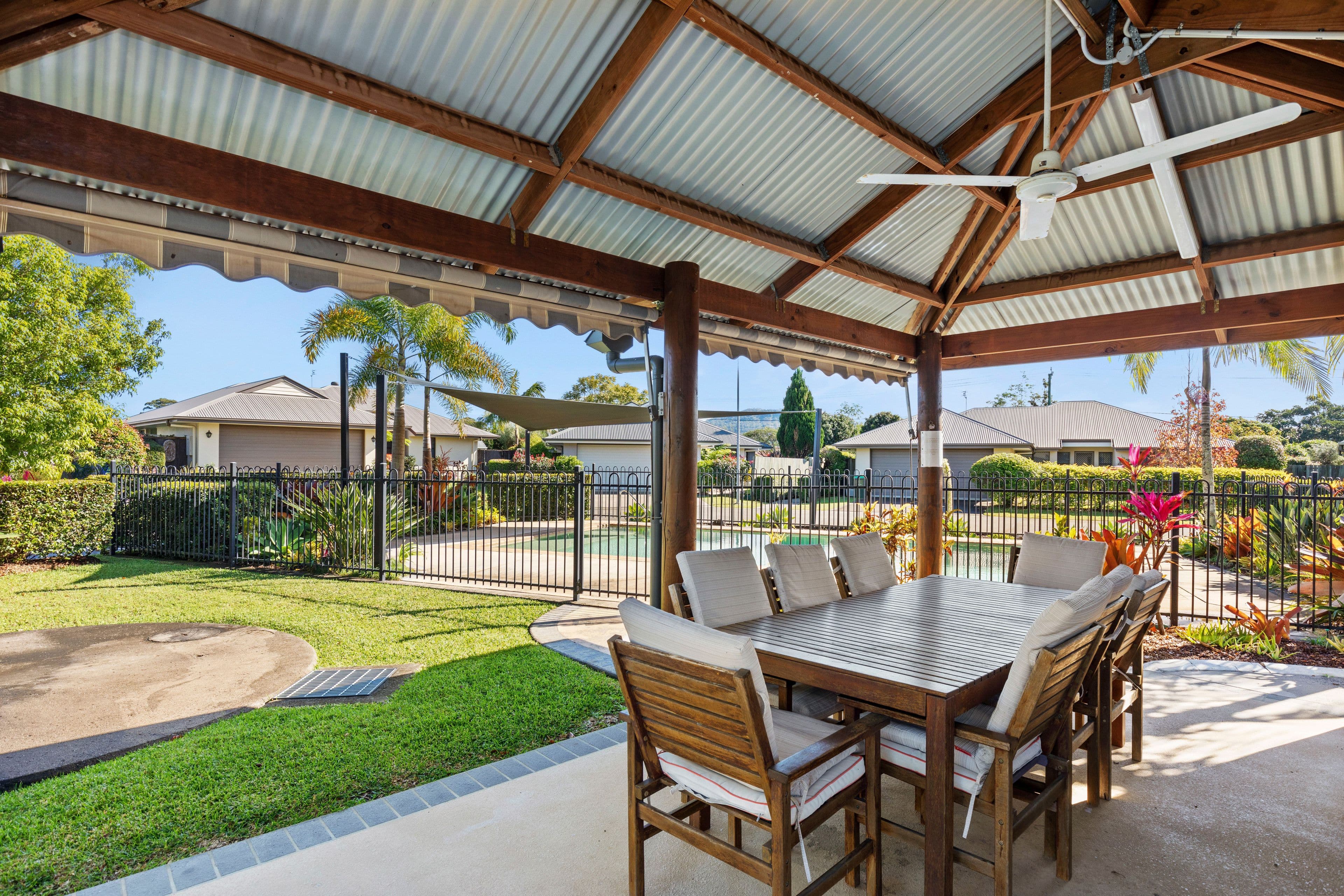 24 Coolamon Crescent, Beerwah QLD 4519, Beerwah - Thumbnail 2