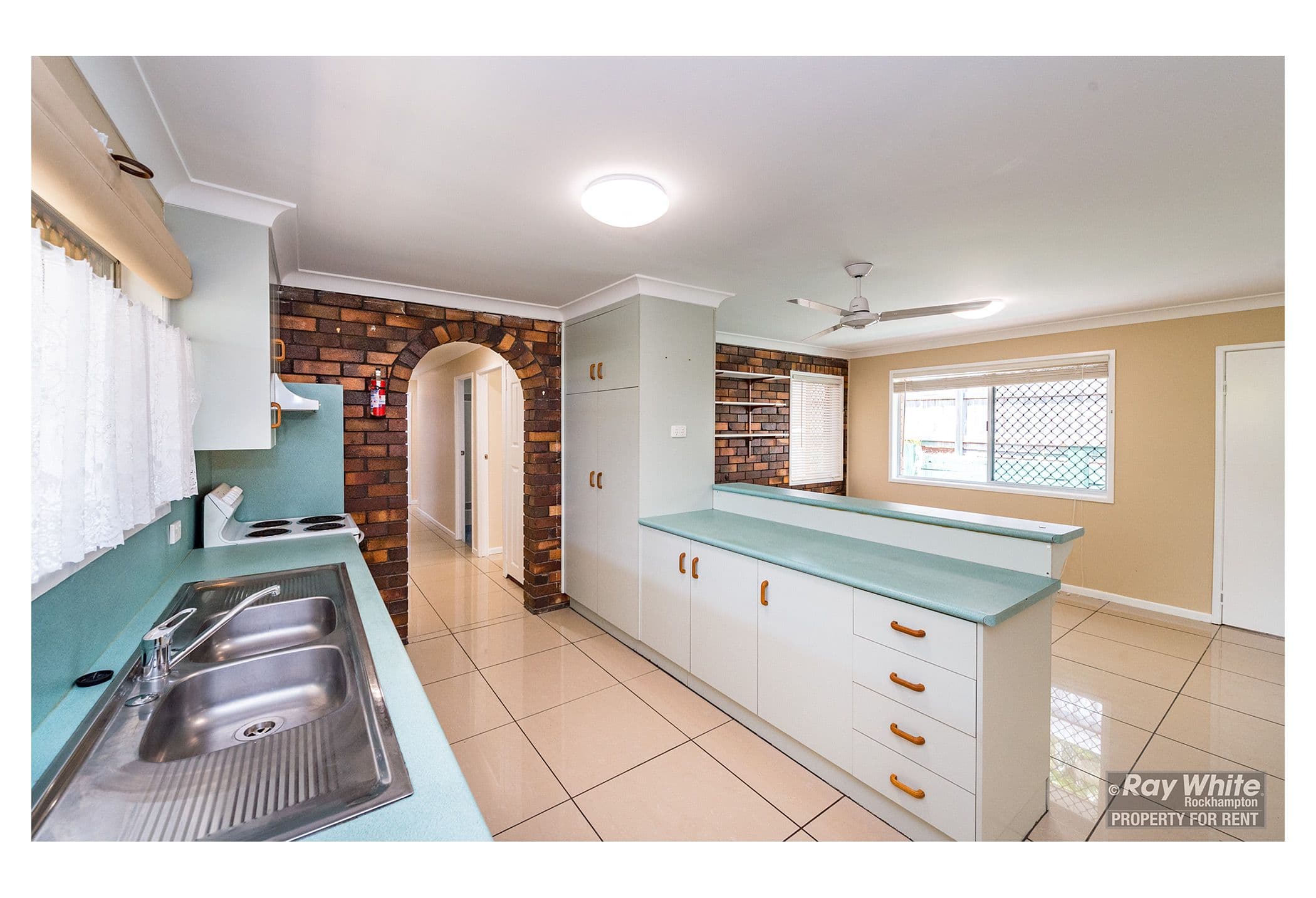 316 Shields Avenue, Frenchville QLD 4701, Frenchville - Thumbnail 2