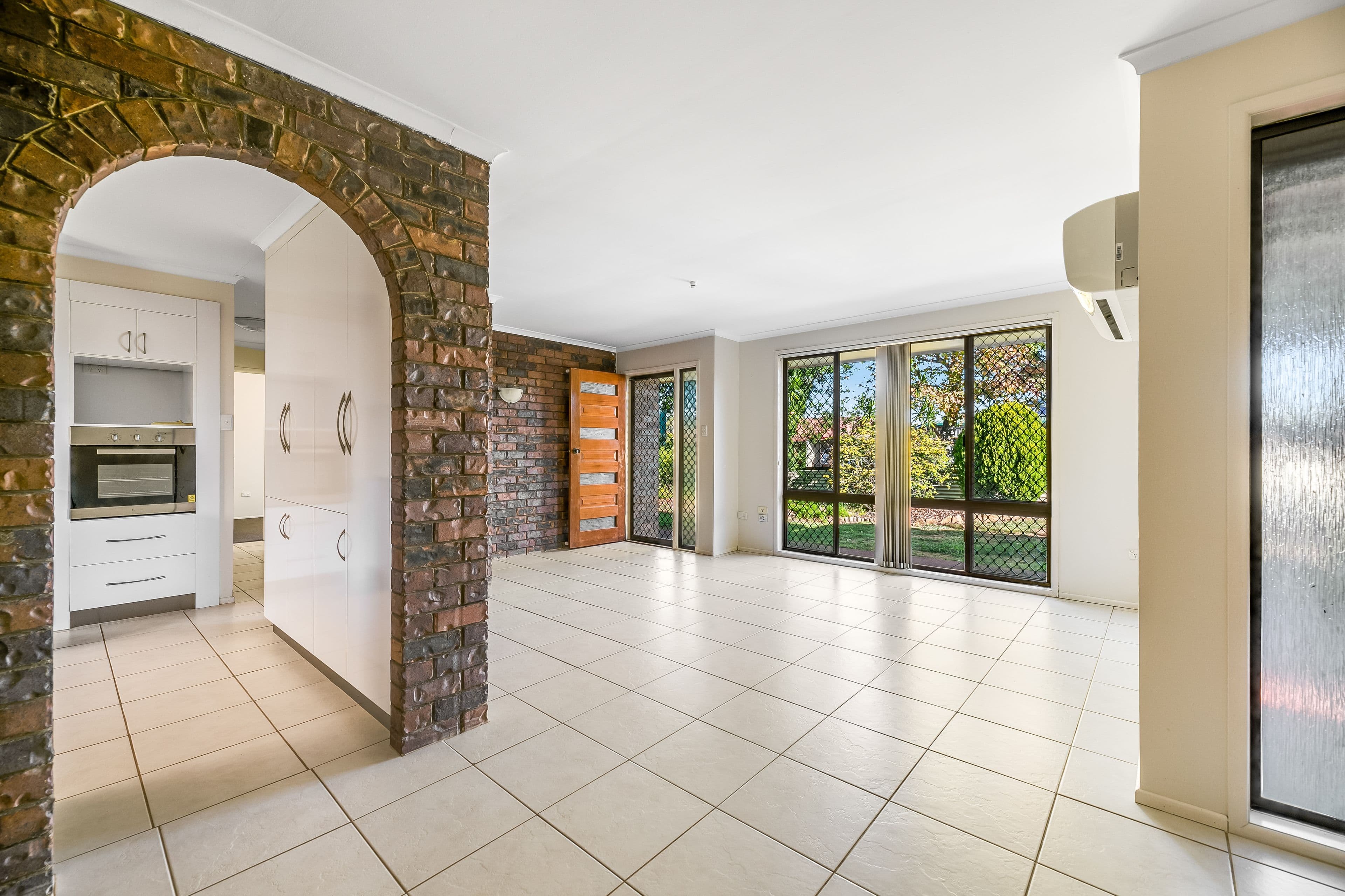 69 Wine Drive, Wilsonton Heights QLD 4350, Wilsonton Heights - Thumbnail 3