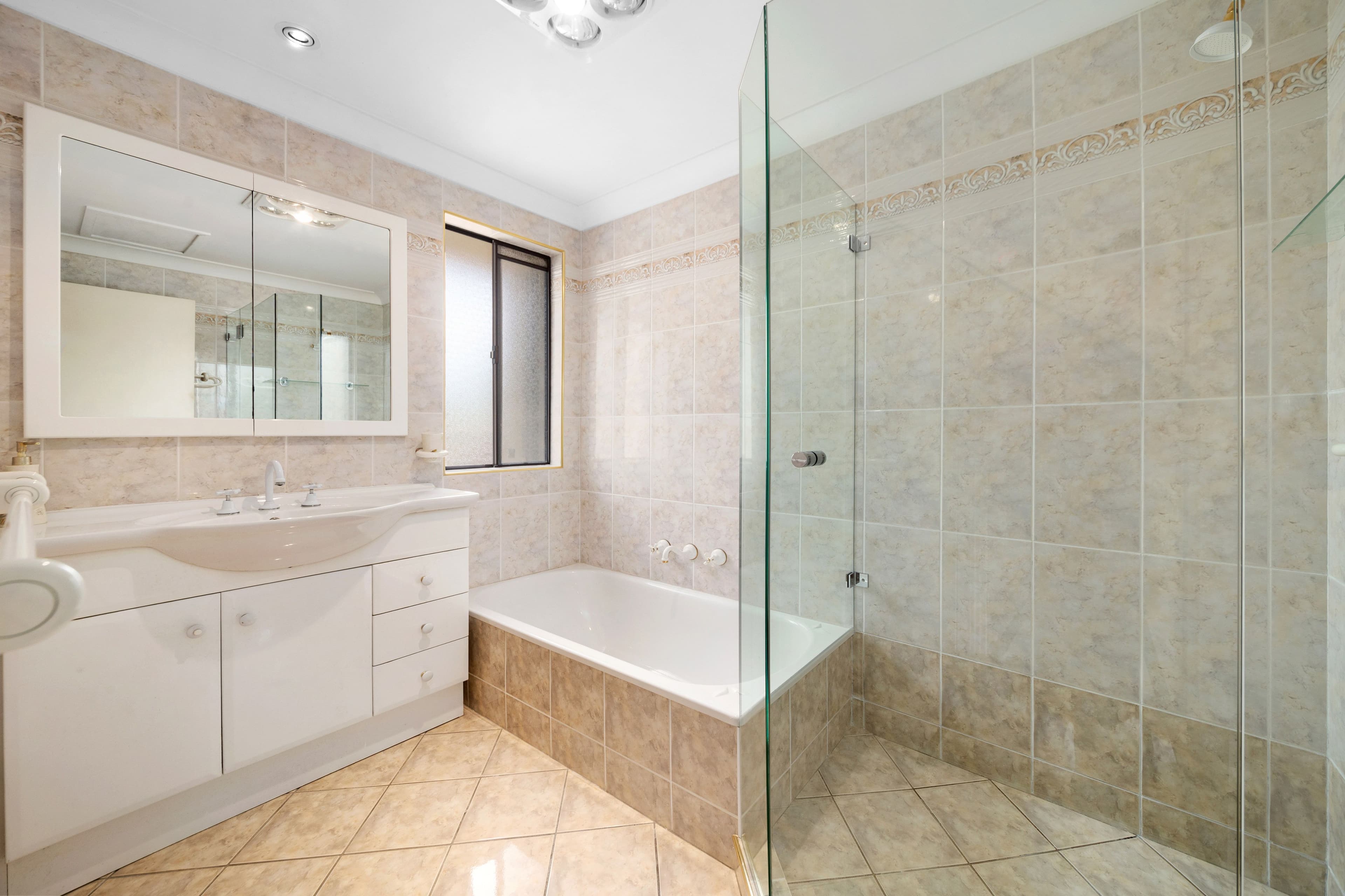 8 Gore Lane, Kirrawee NSW 2232, Kirrawee - Thumbnail 8