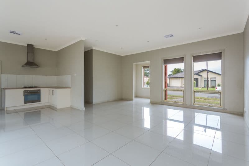 2a Foot Avenue, SEATON SA 5023, Seaton - Thumbnail 2