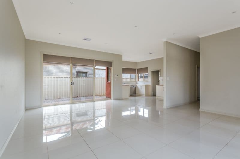 2a Foot Avenue, SEATON SA 5023, Seaton - Thumbnail 3