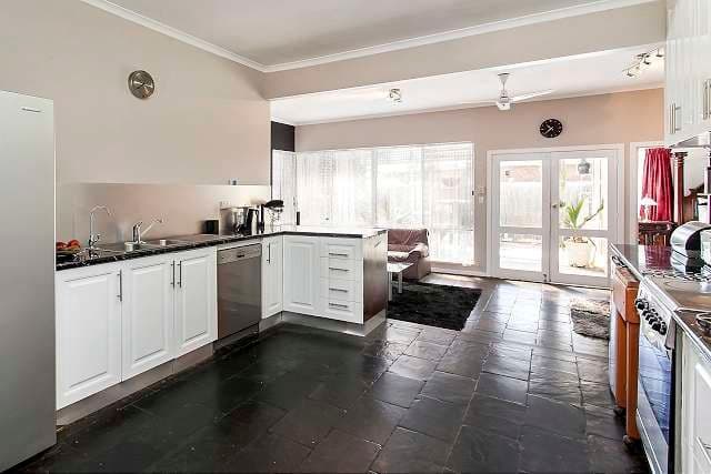 2 Draper Street, LARGS NORTH SA 5016, Largs North - Thumbnail 2