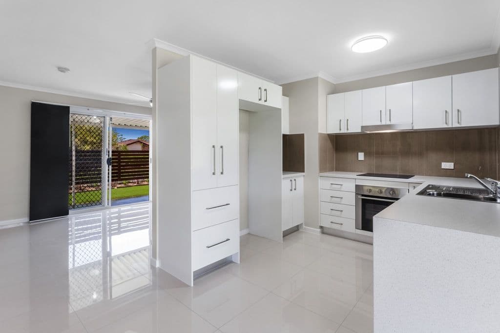 28 Carmela Crescent, Morayfield QLD 4506, Morayfield - Thumbnail 3