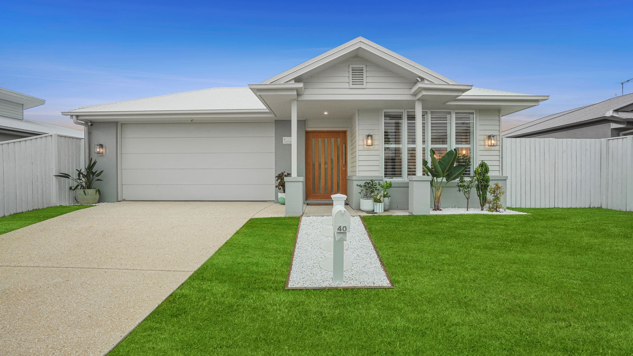 40 Lighthouse Esplanade, Newport QLD 4020, Newport - Image 1