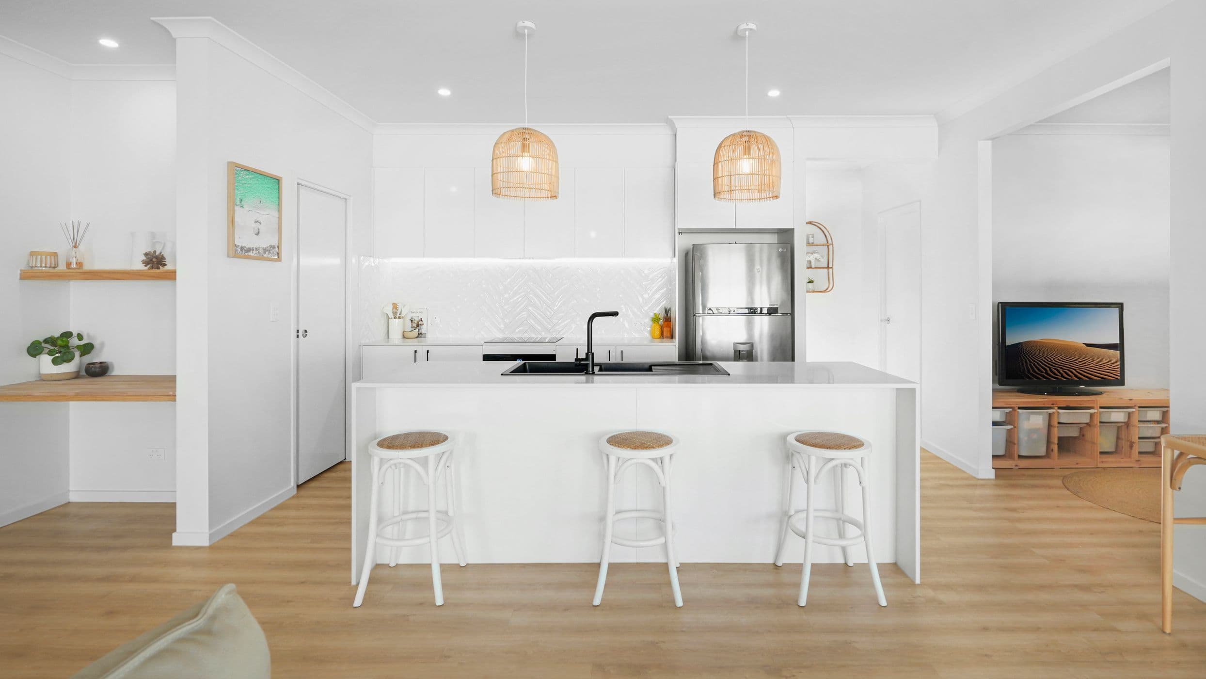 40 Lighthouse Esplanade, Newport QLD 4020, Newport - Thumbnail 2