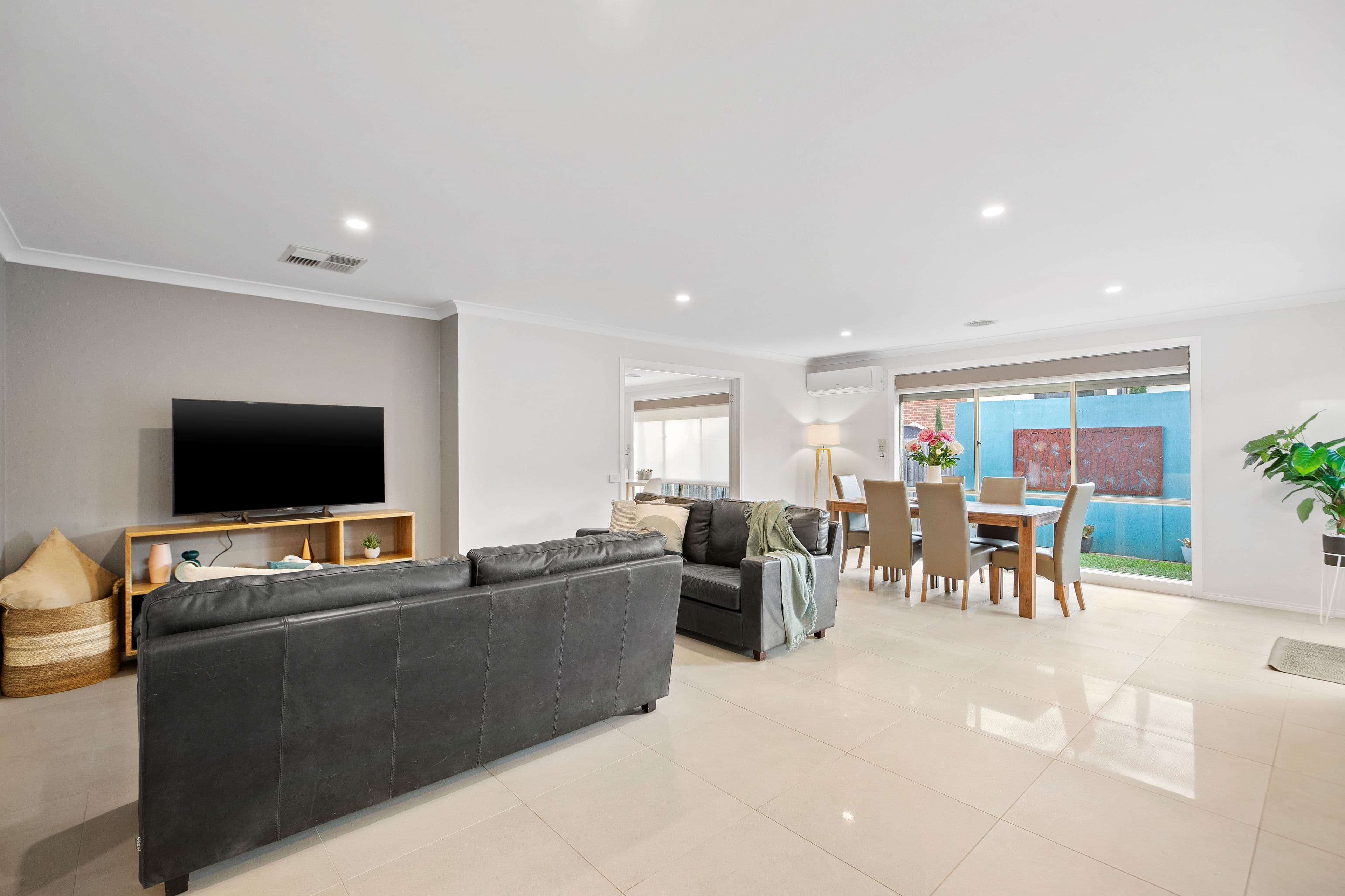 22 Pranjic Place, Rowville VIC 3178, Rowville - Thumbnail 3