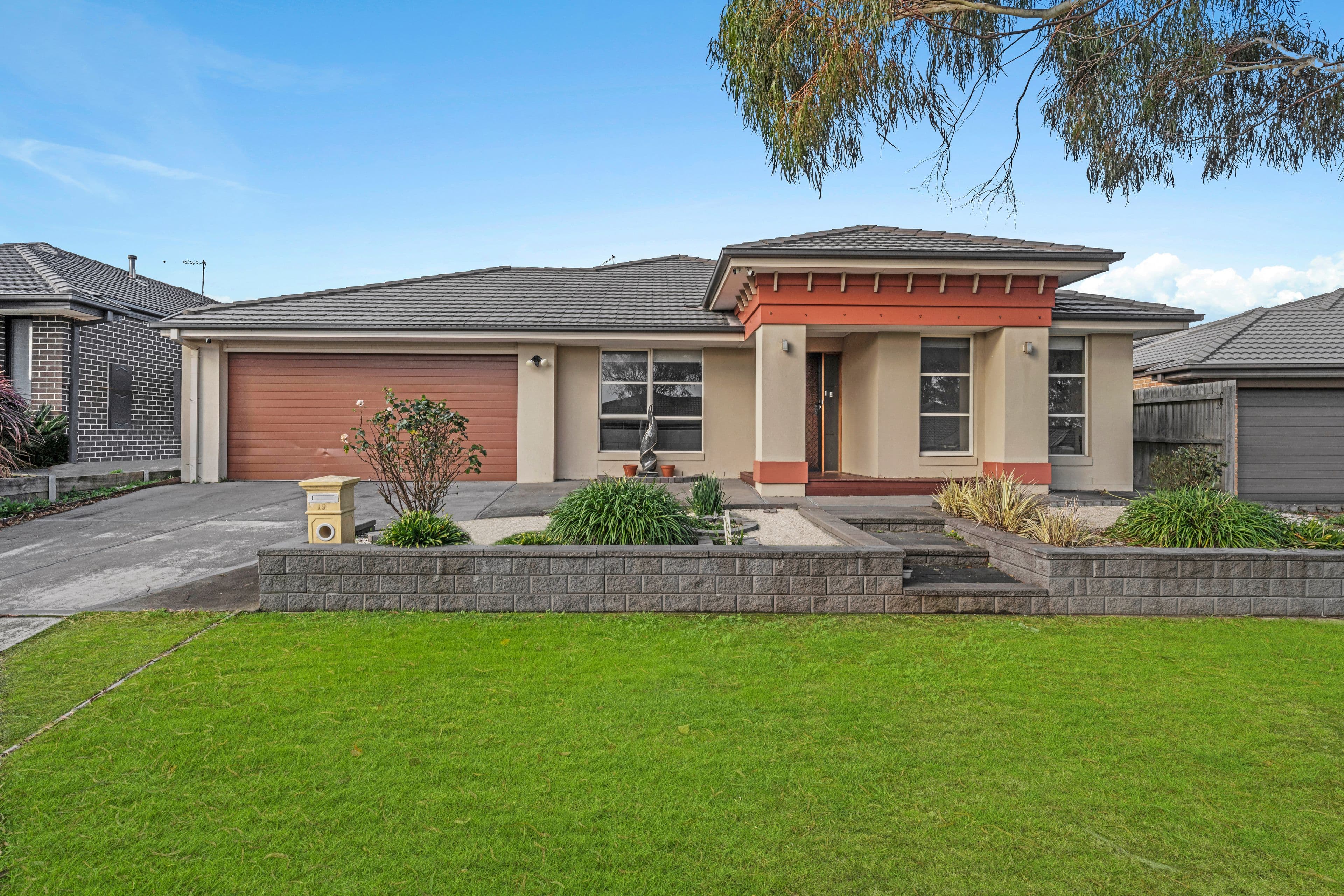 19 Eden Avenue, Skye VIC 3977, Skye - Image 1
