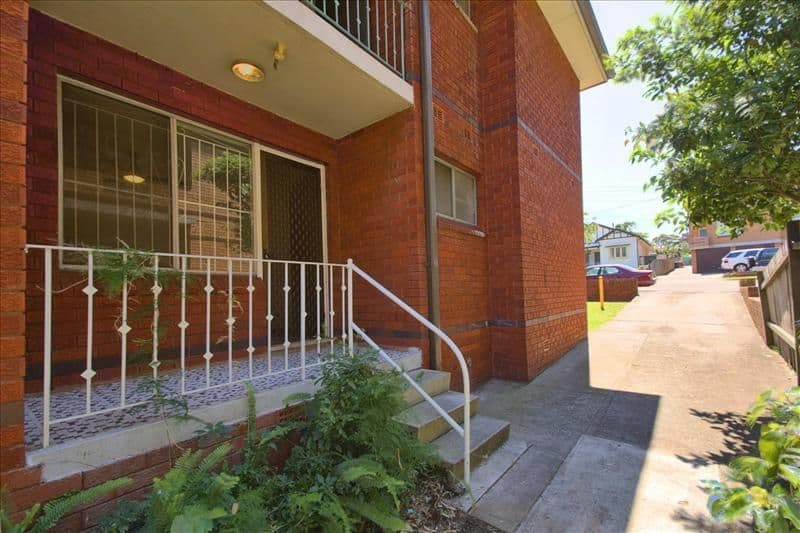 4 SHADFORTH Street, WILEY PARK NSW 2195, Wiley Park - Thumbnail 7