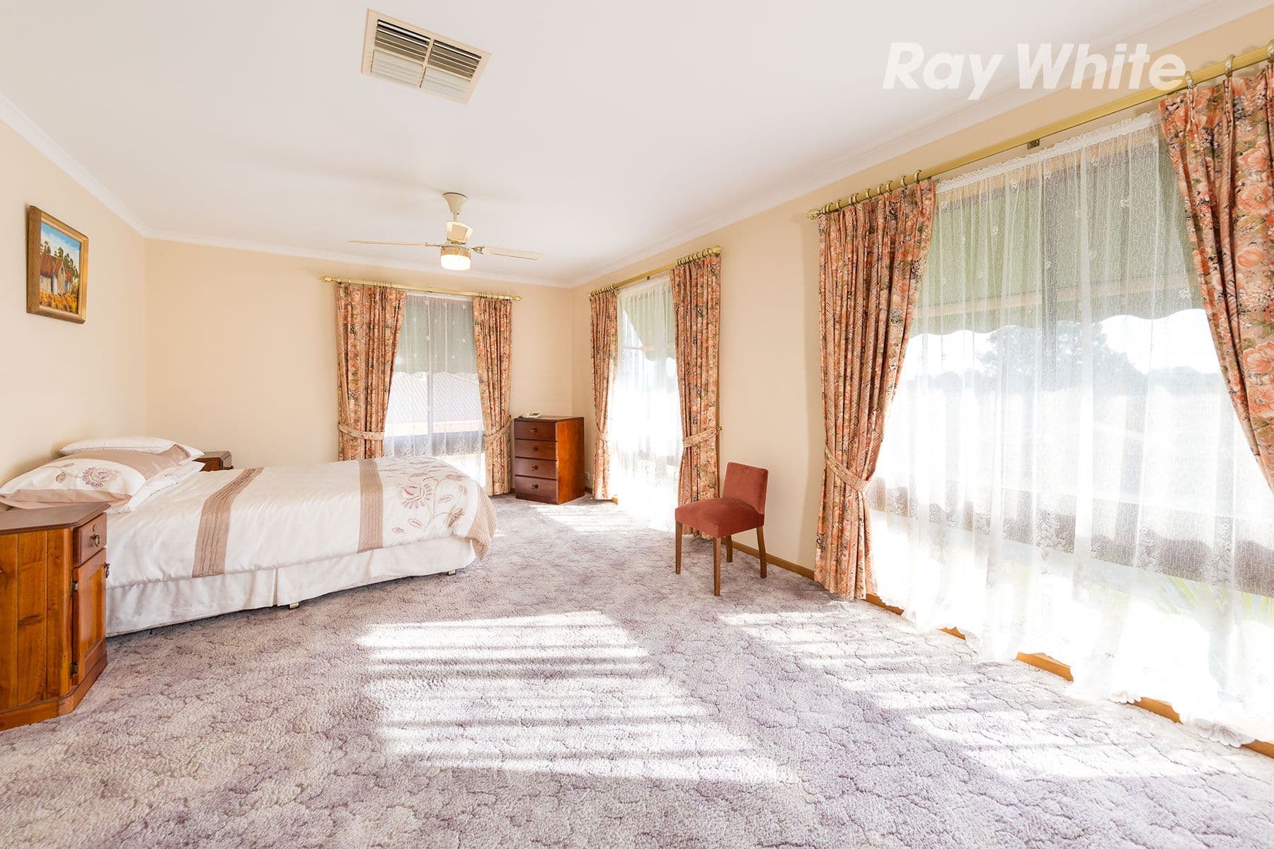 901 Clinton Avenue, West Albury - Thumbnail 7