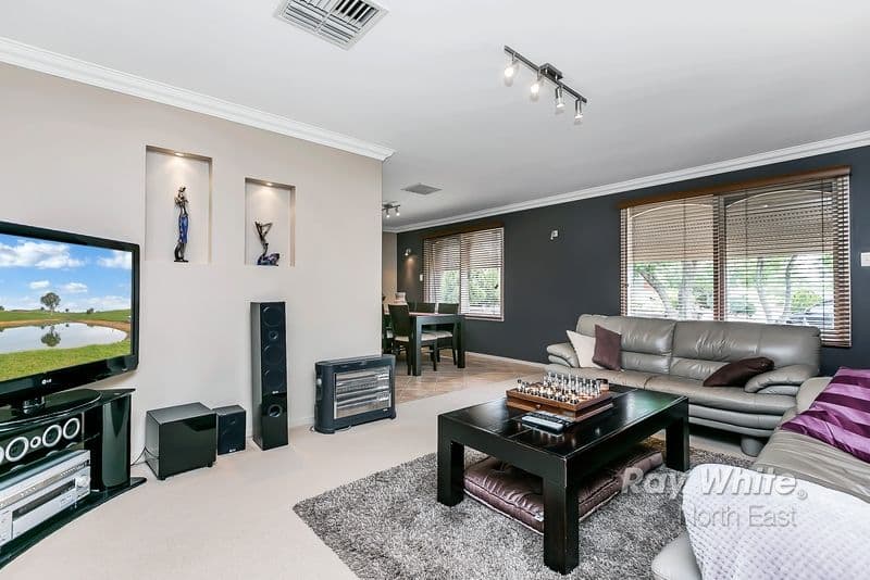 10 Belinya Court, Modbury North SA 5092, Modbury North - Thumbnail 2