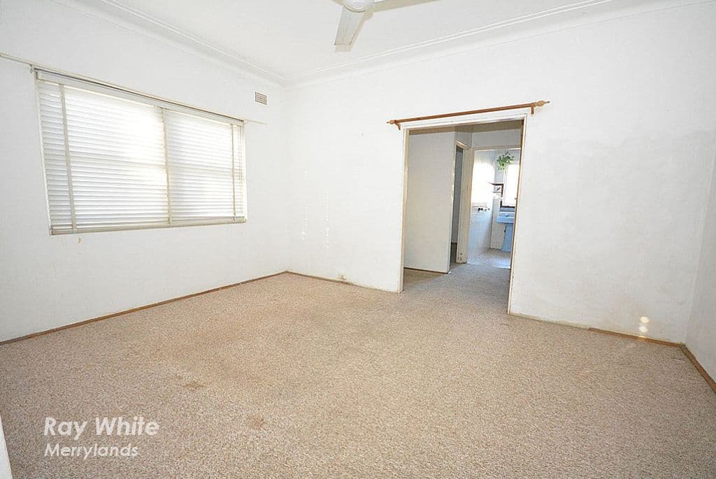 8 Winchmore Street, Merrylands - Thumbnail 2