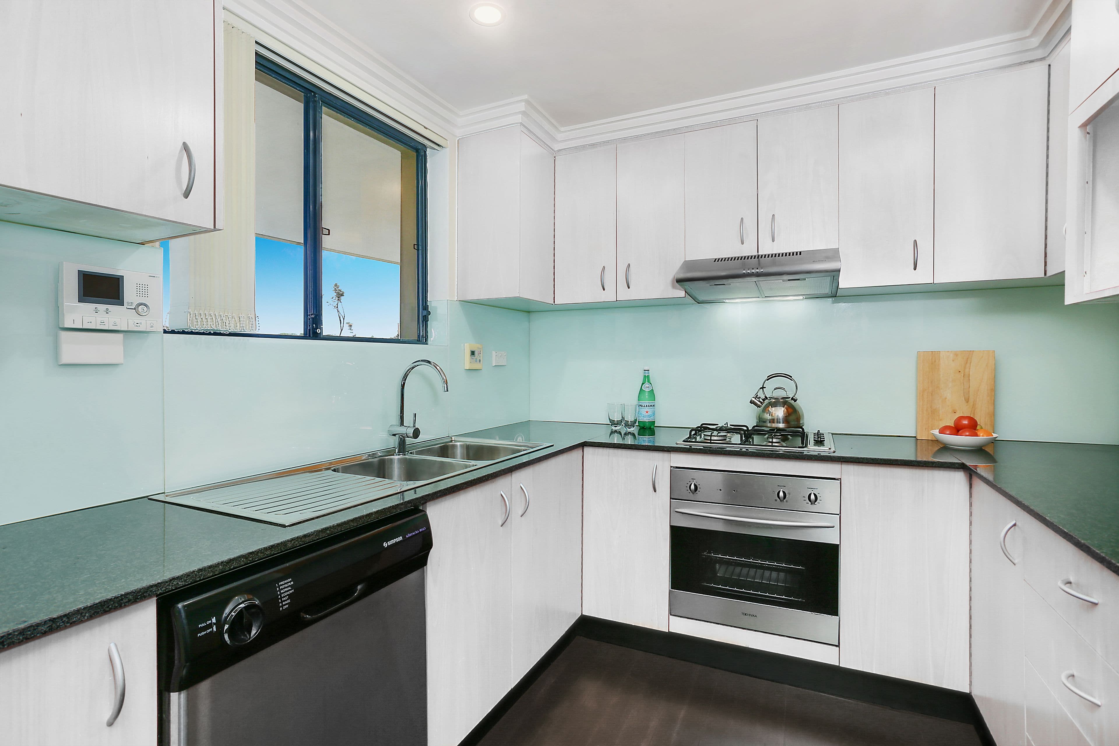144 Glenayr Avenue, Bondi Beach NSW 2026, Bondi Beach - Thumbnail 3