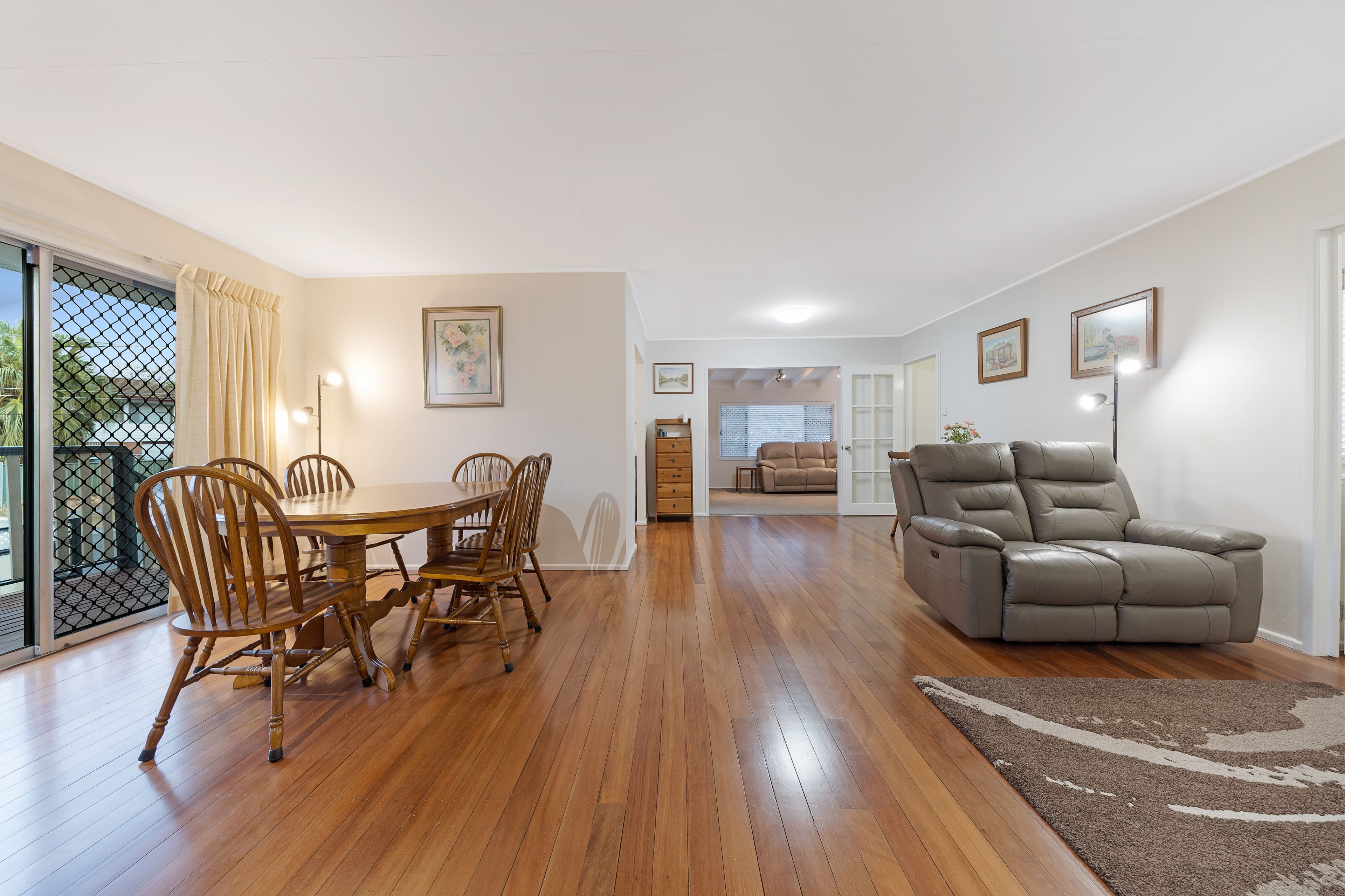 1 Gwinear Street, Kingston QLD 4114, Kingston - Thumbnail 2