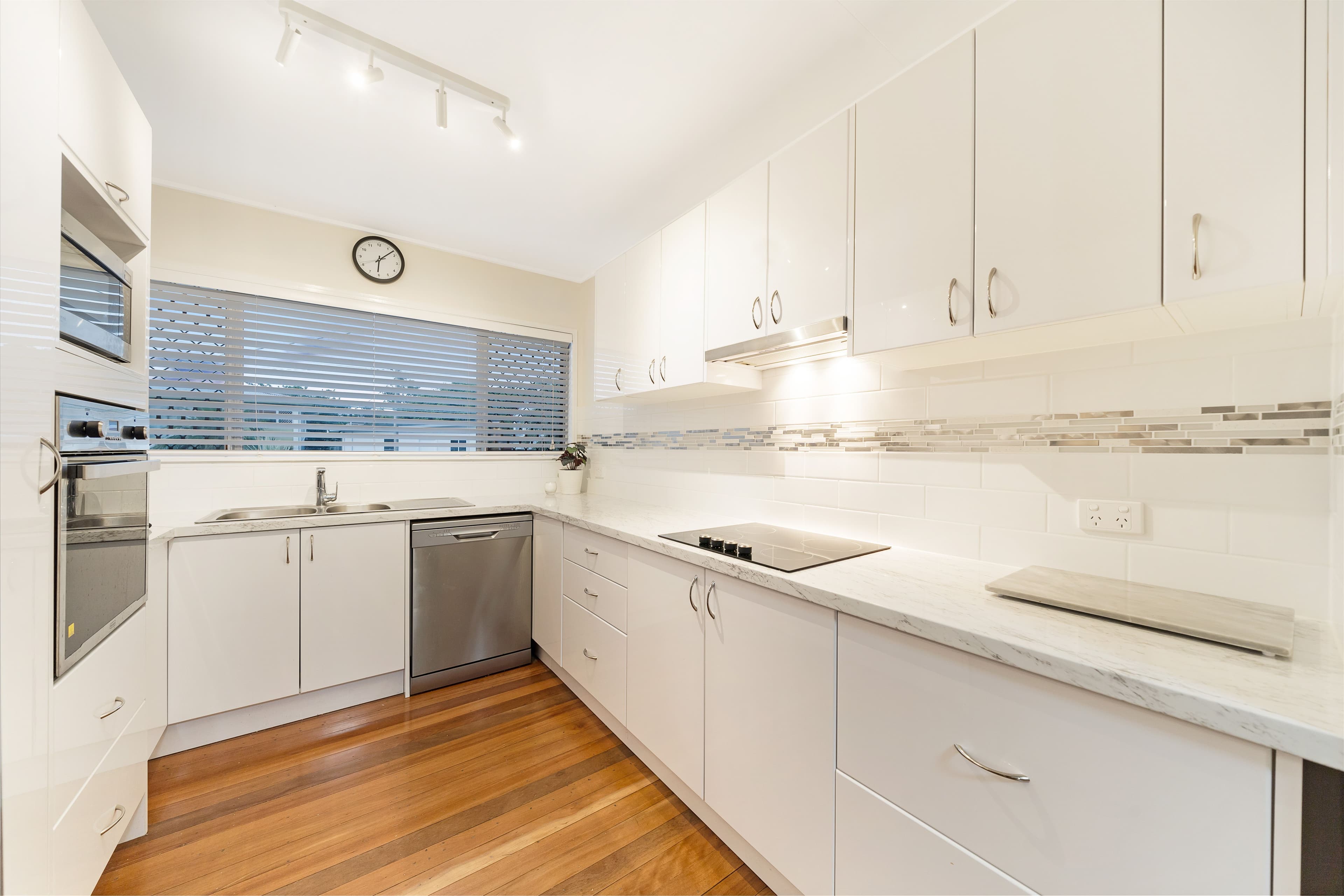 1 Gwinear Street, Kingston QLD 4114, Kingston - Thumbnail 3
