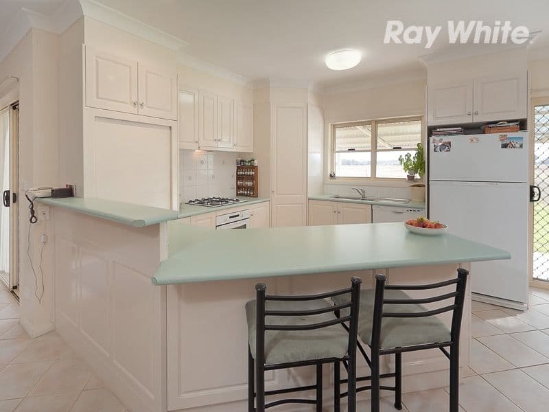 27 Fairway Close, HOWLONG NSW 2643, Howlong - Thumbnail 2